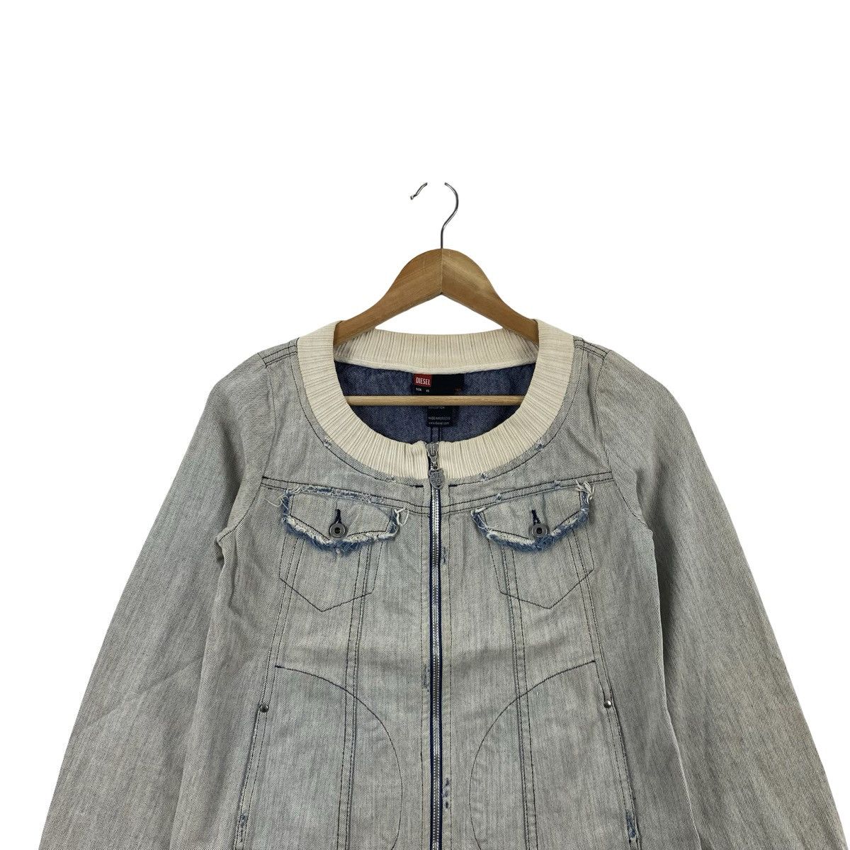 Diesel DIESEL Cropped Denim Jacket Zip Front Ribbed Collar Size XS / US 0-2 / IT 36-38 - 2 Thumbnail