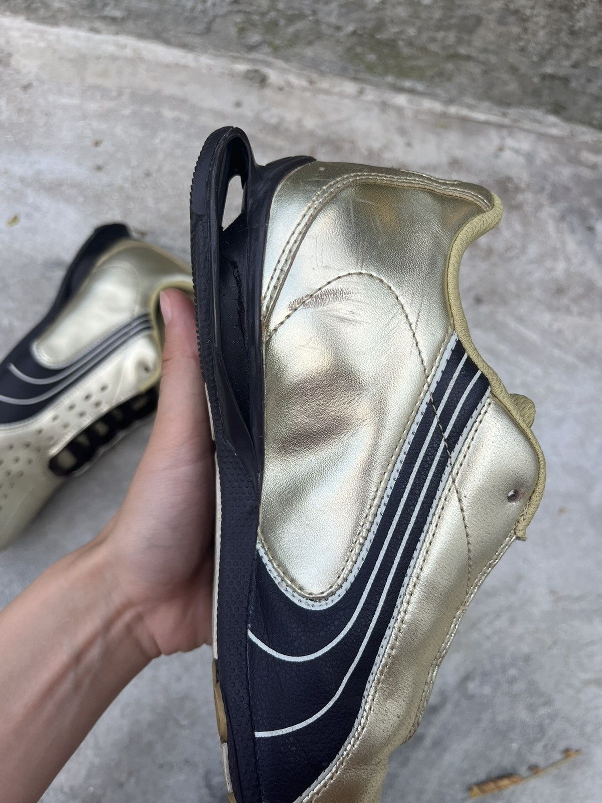 Japanese Brand × Puma × Vintage Vintage 00’s Puma Y2K “Gold” Japanese Sneakers Size US 6 / IT 36 - 5 Thumbnail