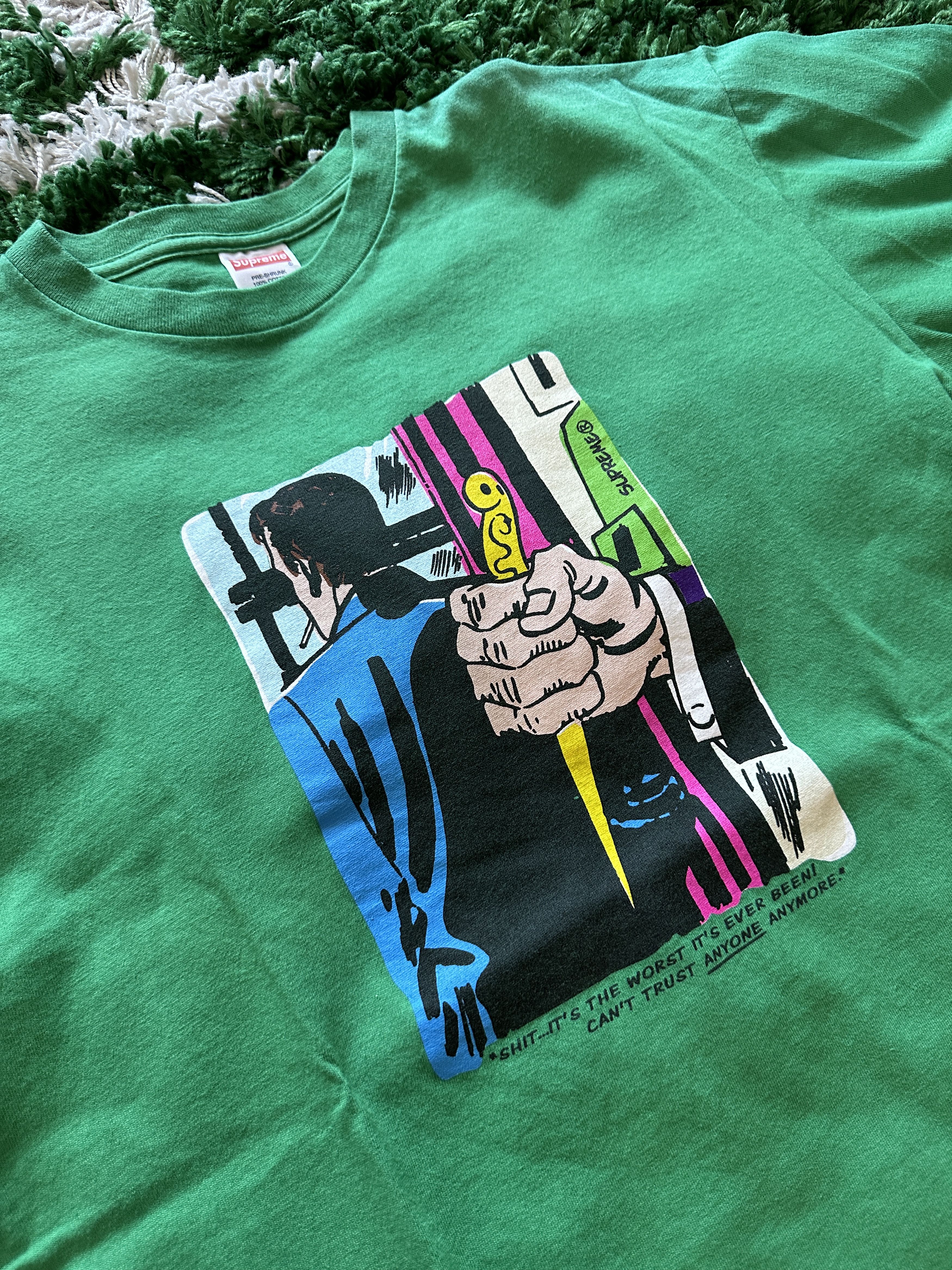 Supreme Supreme FW09 Cant Trust Anyone Tee Size US L / EU 52-54 / 3 - 2 Thumbnail