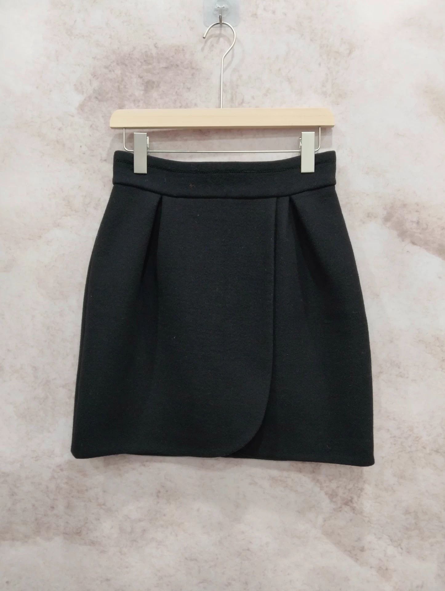 Miu Miu MIU MIU Black Wool Blend Mini Skirt Size 40 Size 27" / US 4 / IT 40 - 1 Thumbnail