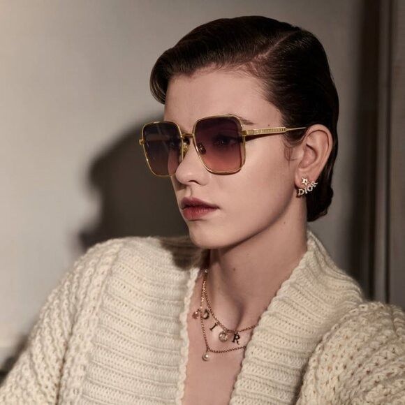Dior Dior DIORCANNAGE S1U D0L6 Sunglasses Pink Square Frame Size ONE SIZE - 3 Thumbnail