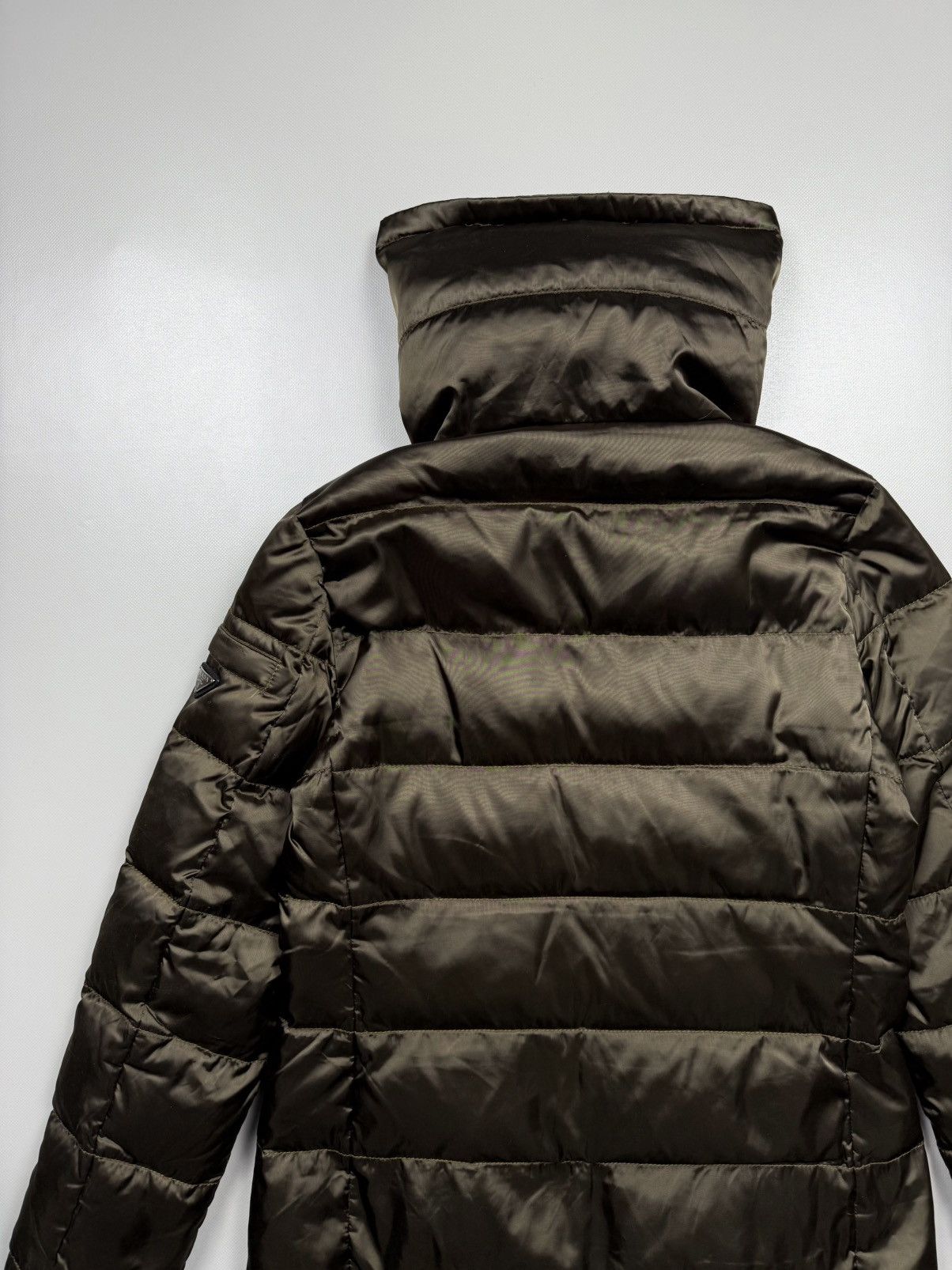 Prada Prada Women’s Dowm Puffer Jacket Size 42 Size M / US 6-8 / IT 42-44 - 10 Thumbnail