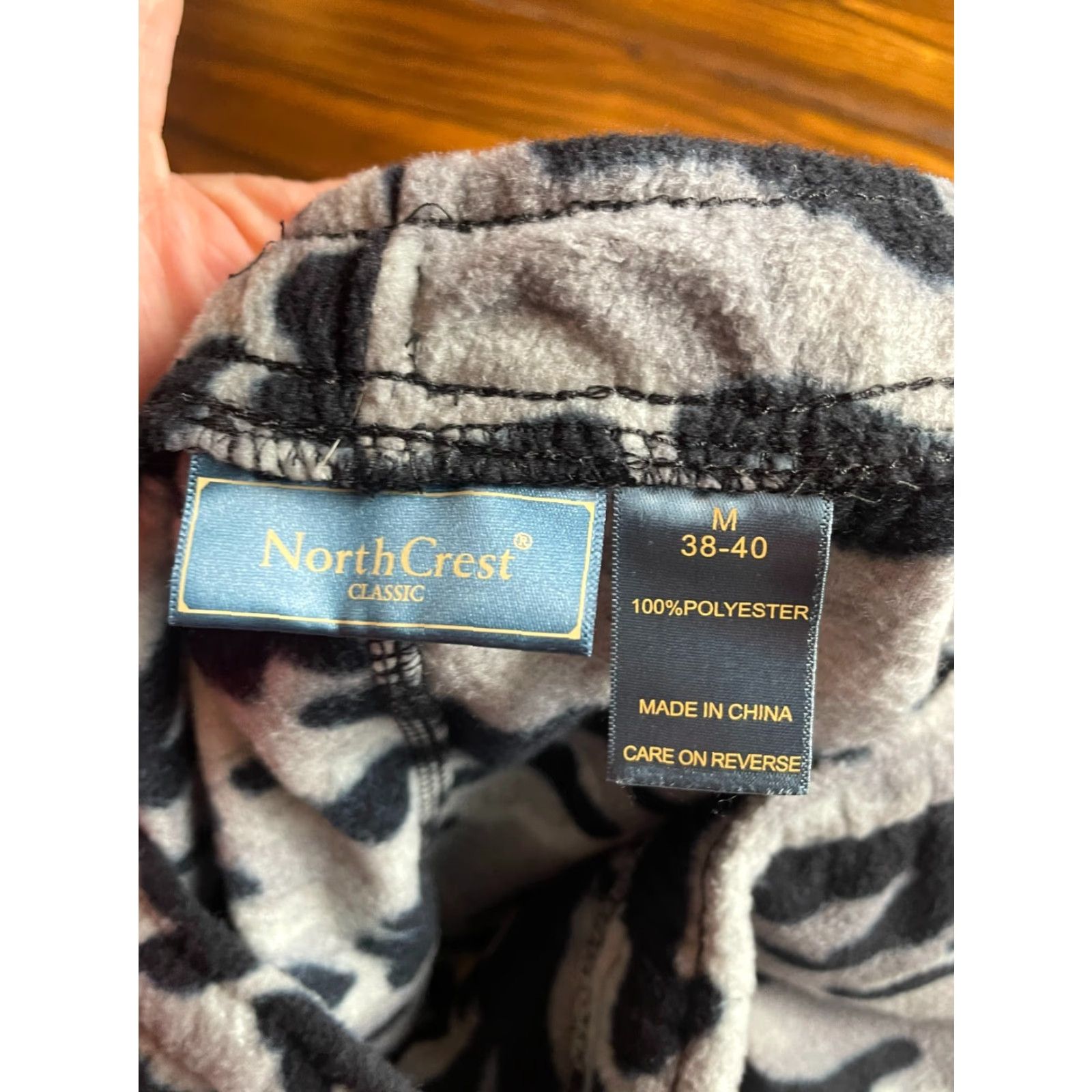 Vintage Northcrest Pants Mens Size M 38-40 Black Gray Camo Fleece Pajama Sweatpants Casual Reg Size US 31 - 6 Thumbnail