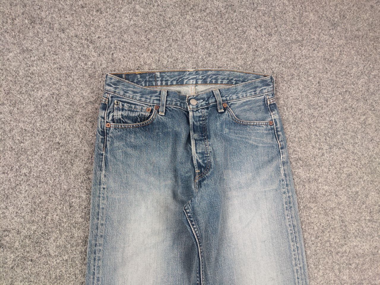 Levi's Vintage 90's Levi's 501 Perfect Faded Denim Jeans USA Style Size US 31 - 7 Thumbnail