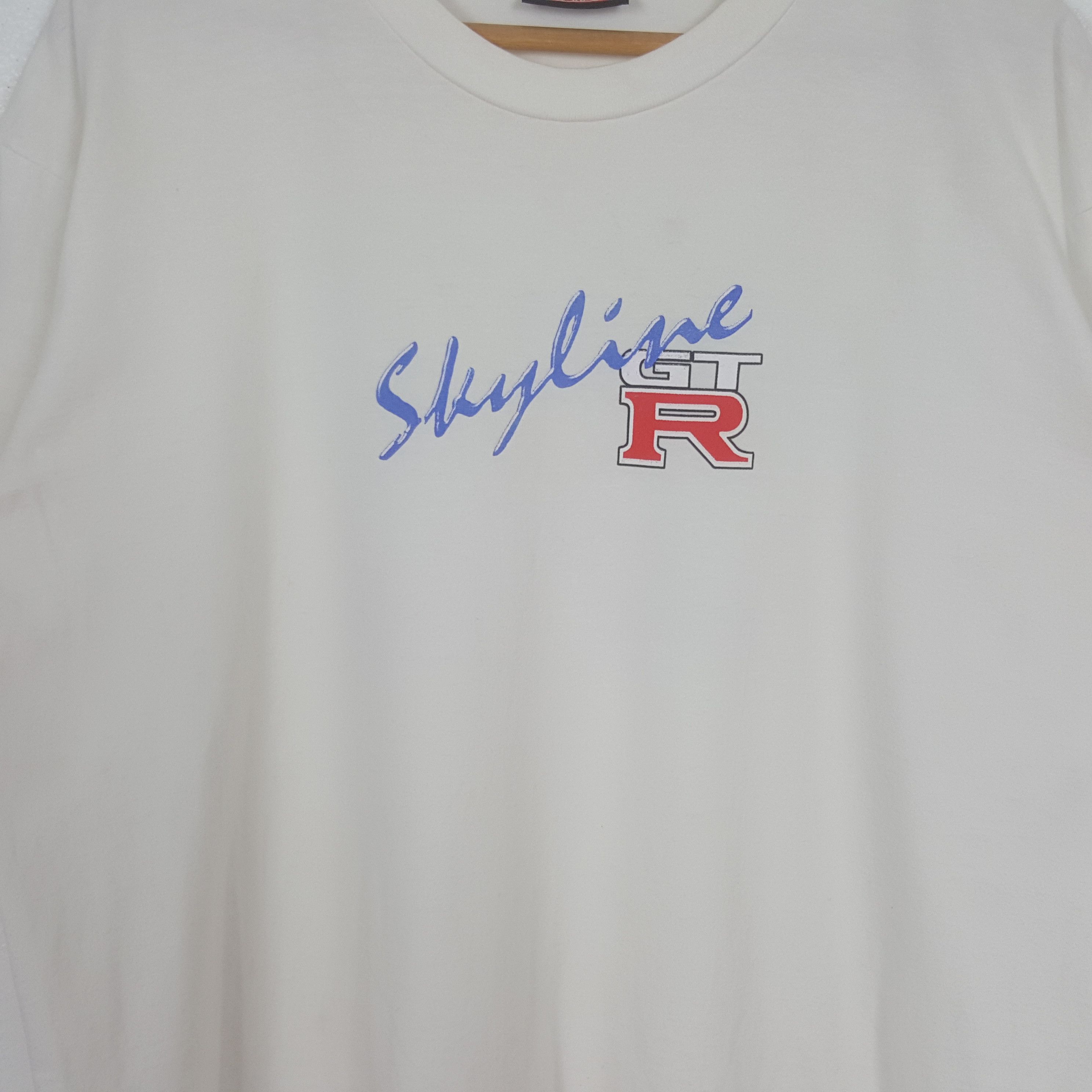 Vintage Vintage Skyline GTR Racing Supercar Tshirt C319N59 Size US L / EU 52-54 / 3 - 4 Thumbnail