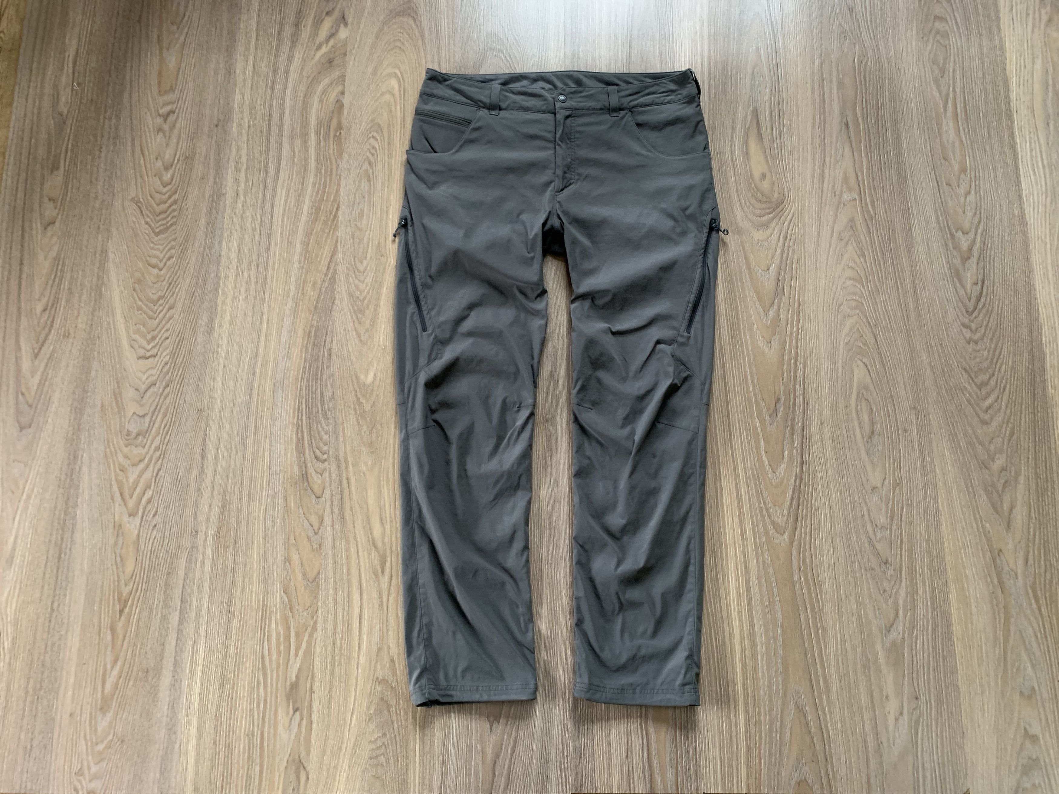 Berghaus Berghaus Trekking Hiking Pants Size US 36 / EU 52 - 1 Thumbnail