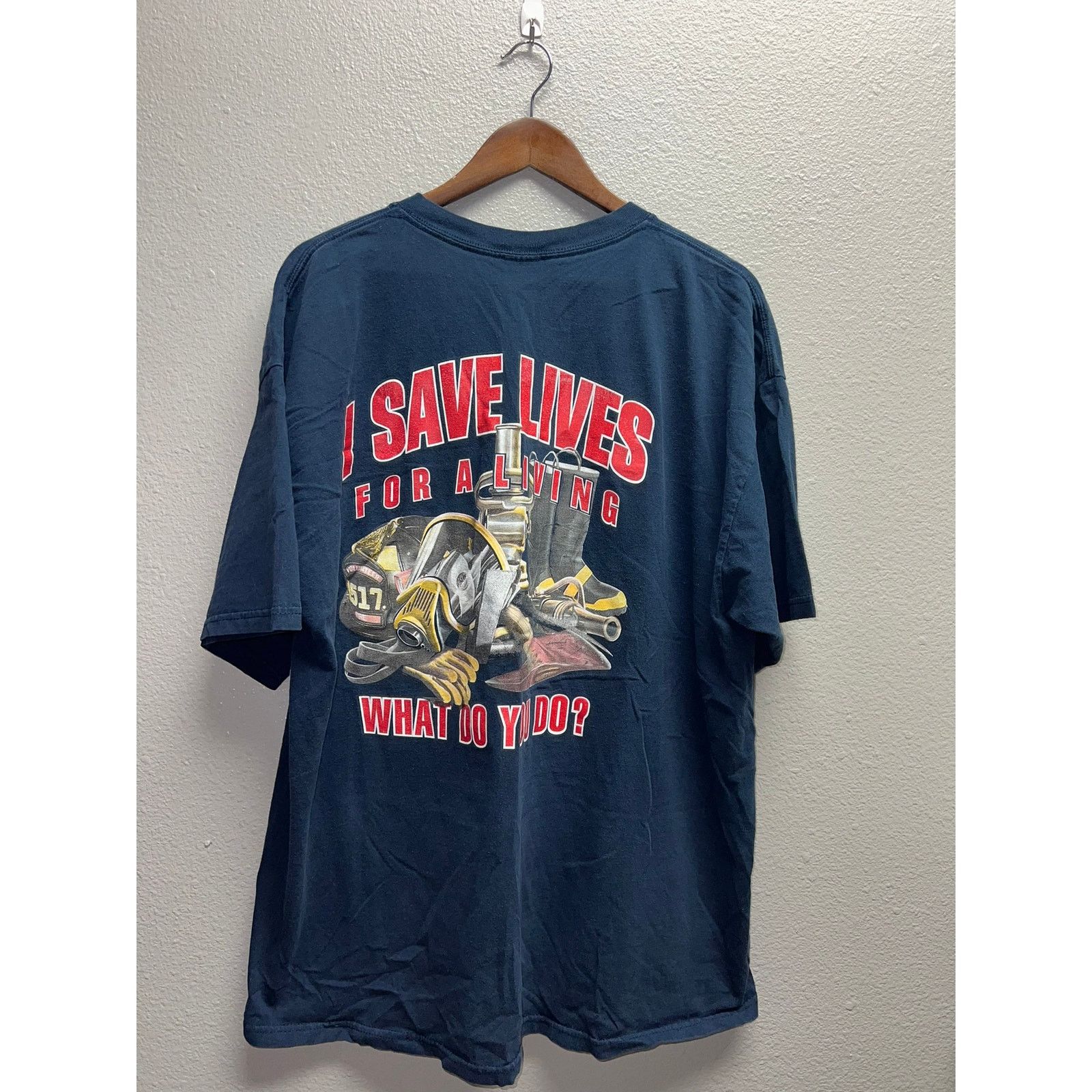 Gildan Vintage Firefighter Shirt I Save Lives For A Living Blue Tee Size US XXL / EU 58 / 5 - 5 Thumbnail