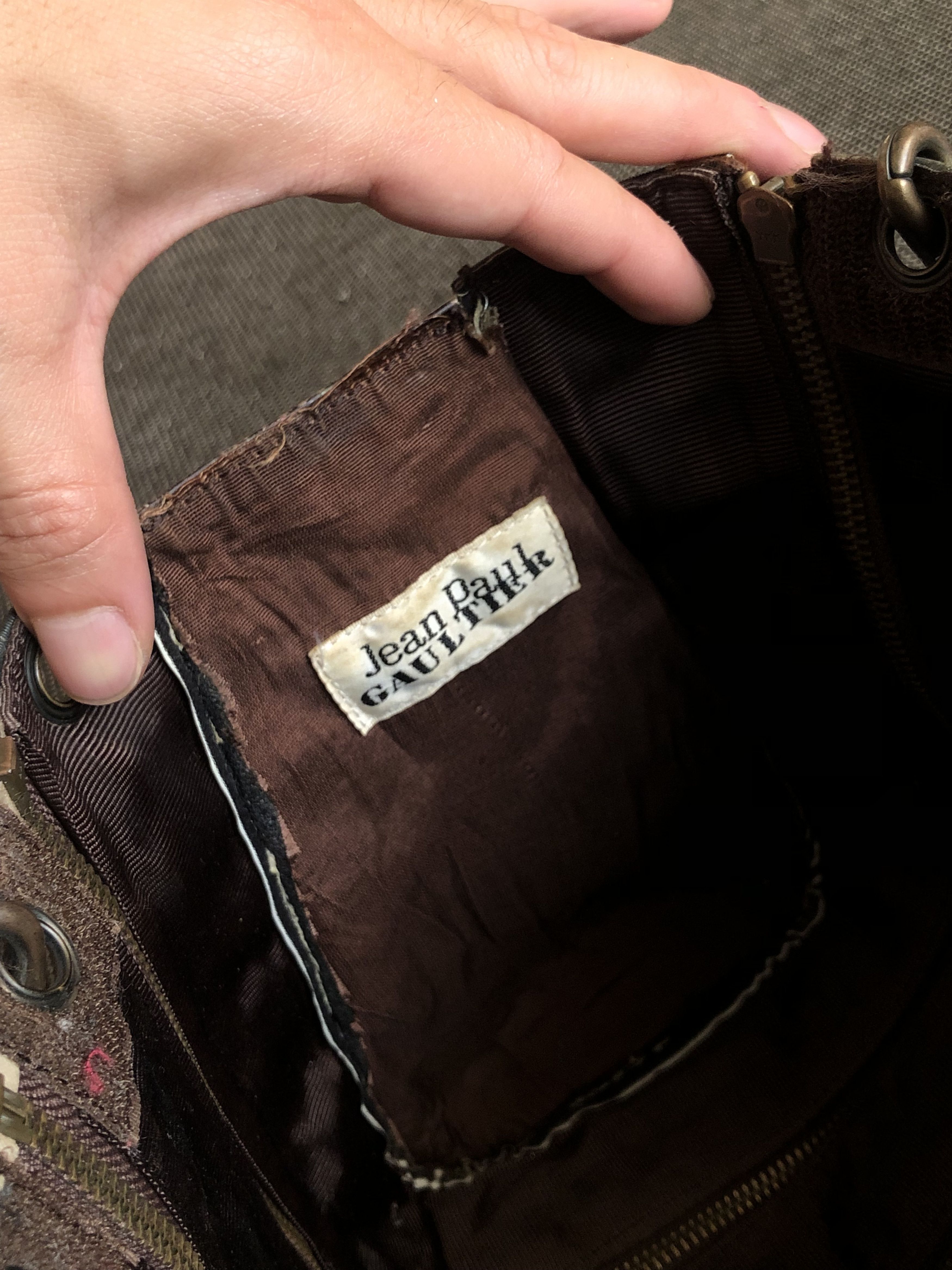 Jean Paul Gaultier GRAIL🔥FW1995 “CYBER” HOLOGRAPHIC MULTI ZIP BONDAGE BAG Size ONE SIZE - 22 Thumbnail
