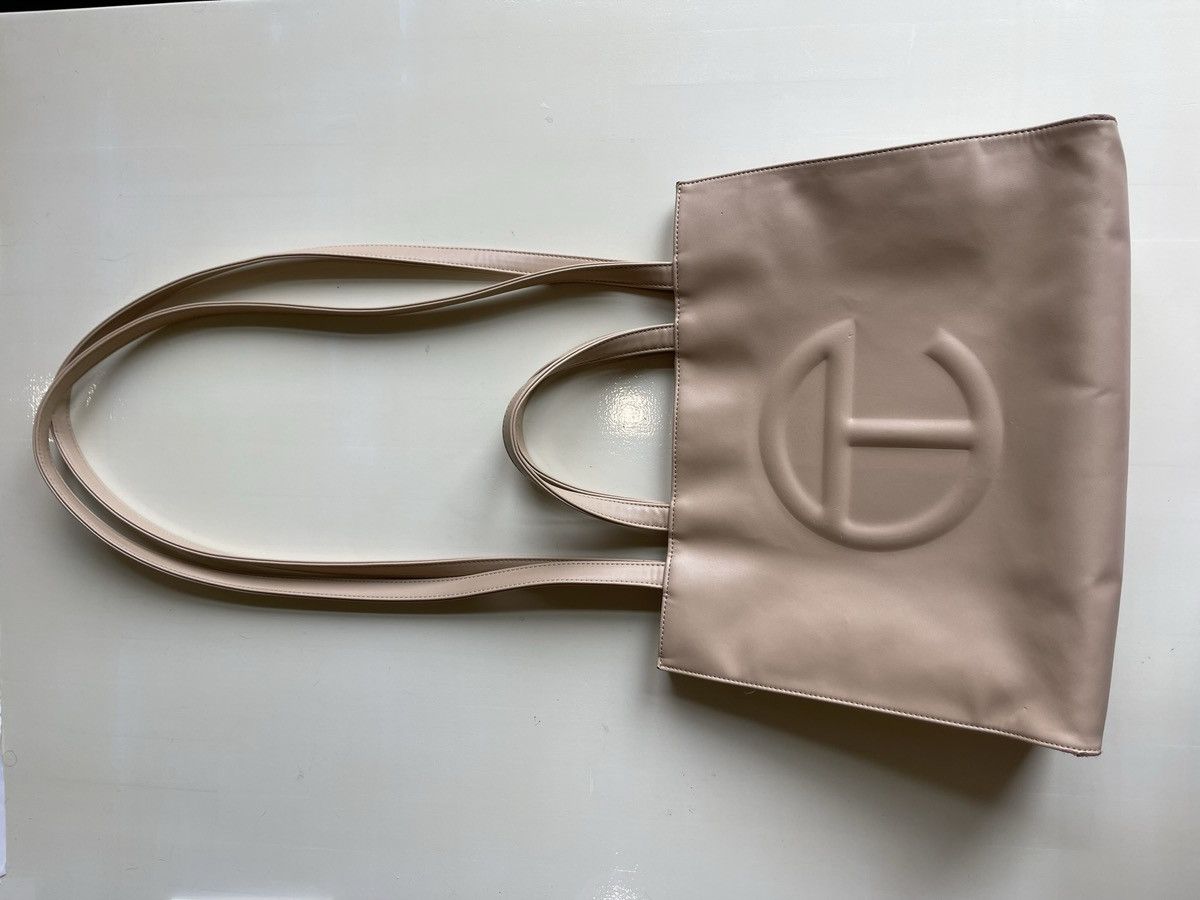 Telfar Telfar Medium Creme Bag w Dust Bag Size ONE SIZE - 2 Thumbnail