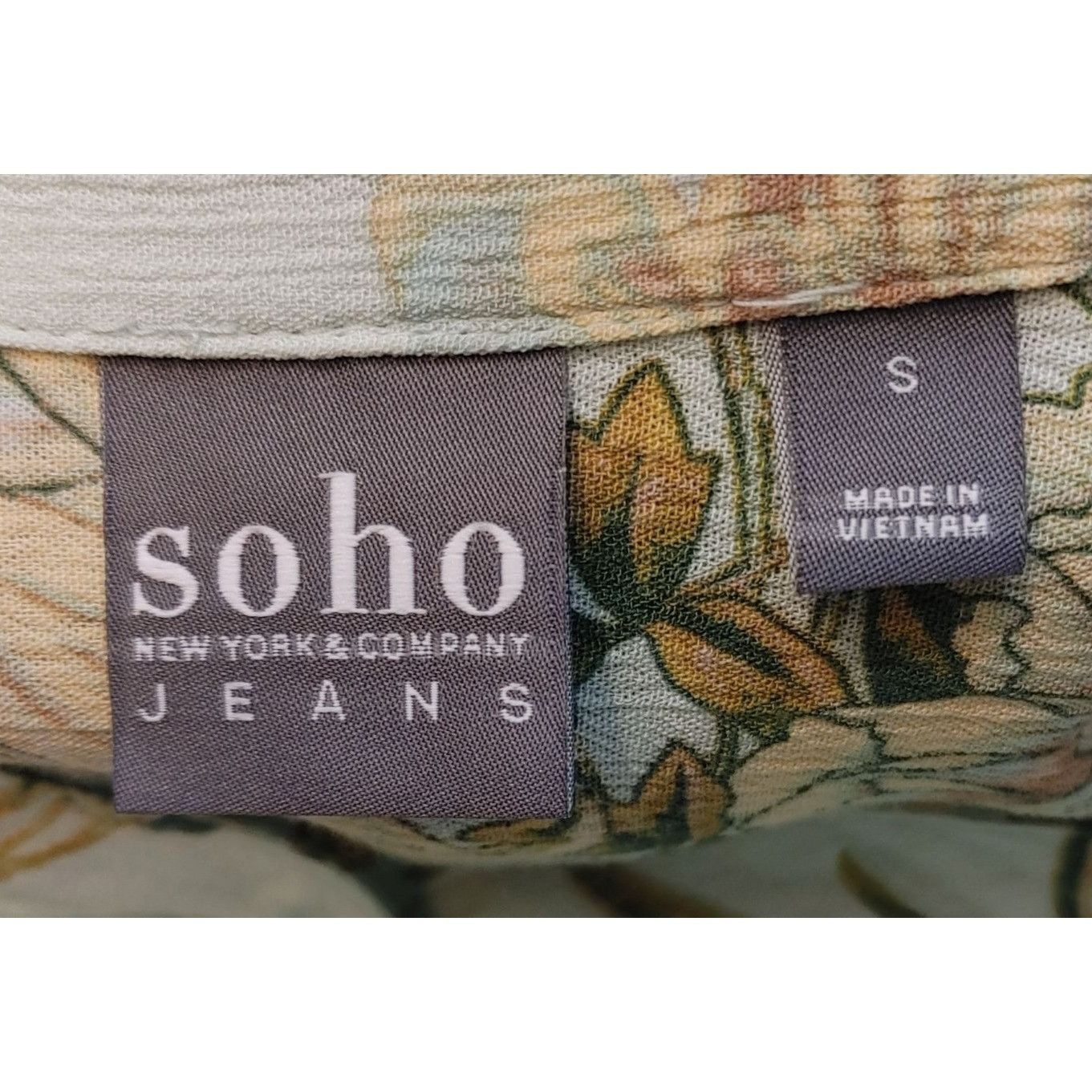 Other New York and Company Soho Jeans Women's Floral Top Size S Size S / US 4 / IT 40 - 3 Thumbnail