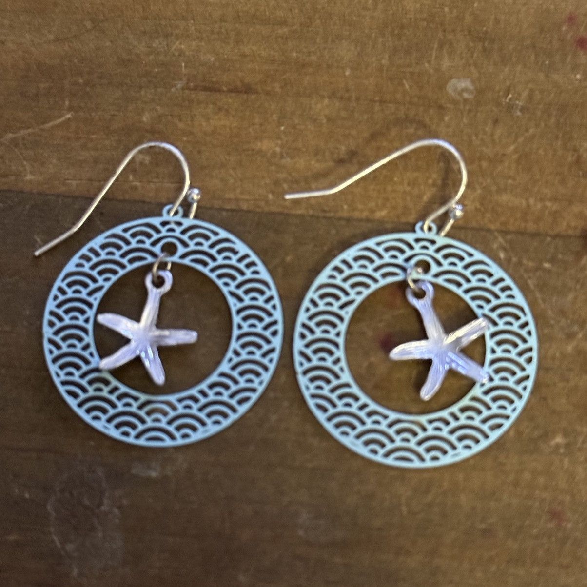 Other Aqua blue filigree hoop rhinestone starfish dangle earrings Size ONE SIZE - 4 Thumbnail