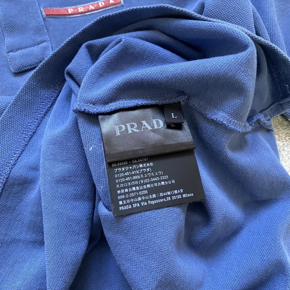 Prada Prada polo Luxury Size US L / EU 52-54 / 3 - 6 Thumbnail