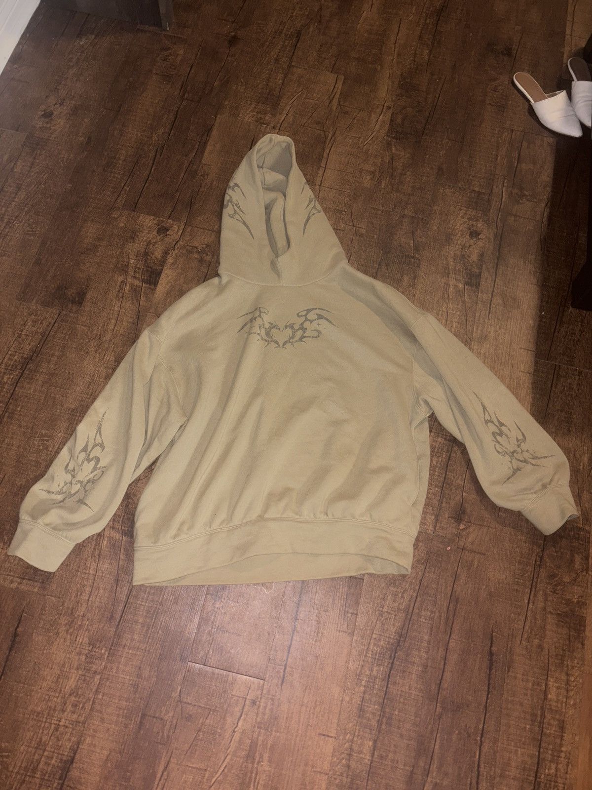Urban Outfitters Graphic design hoodie Size US L / EU 52-54 / 3 - 1 Thumbnail