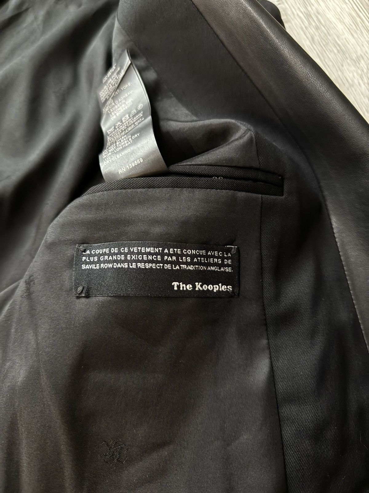 The Kooples The Kooples Blazer with Lambskin Leather Collar Size S / US 4 / IT 40 - 8 Thumbnail