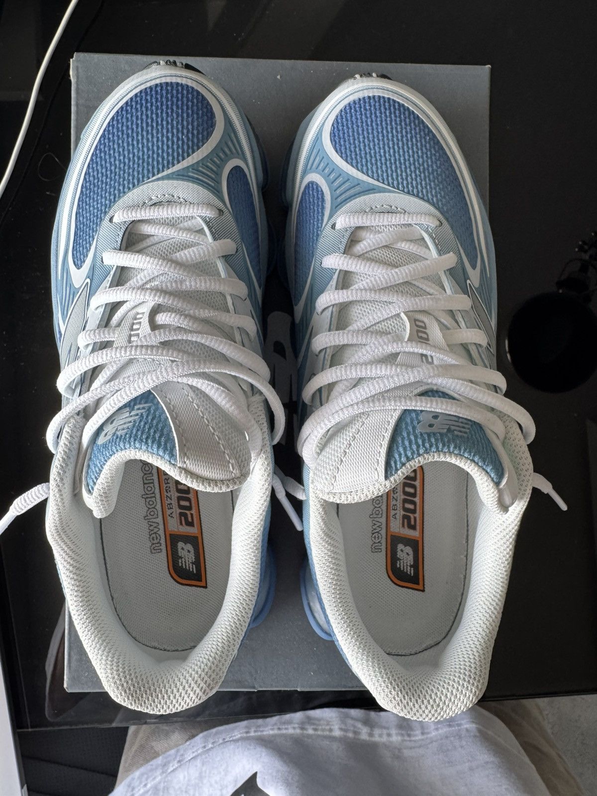 New Balance New Balance 2000! Super rare! US9/UK8.5/EU42.5 Size US 9 / EU 42 - 13 Thumbnail