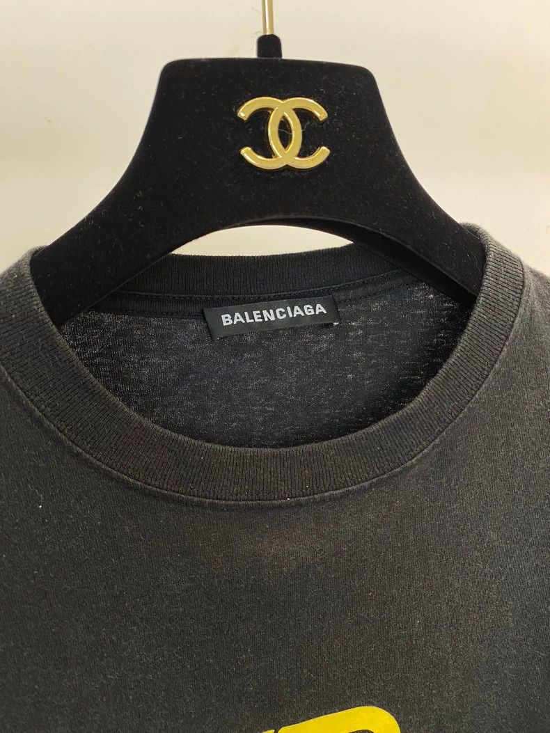 Balenciaga Balenciaga Black and yellow lock letter short sleeve T-shi Size US XS / EU 42 / 0 - 3 Thumbnail