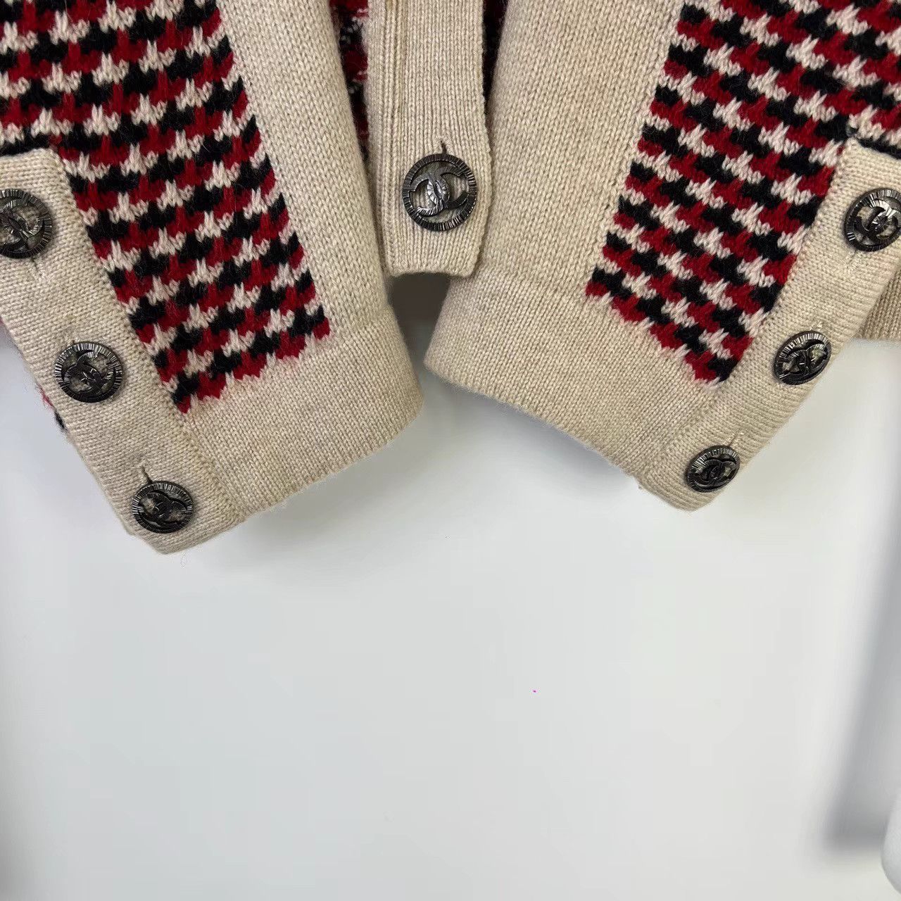 Chanel Chanel Red Color-Block Houndstooth Cardigan K12 Size XS / US 0-2 / IT 36-38 - 5 Thumbnail