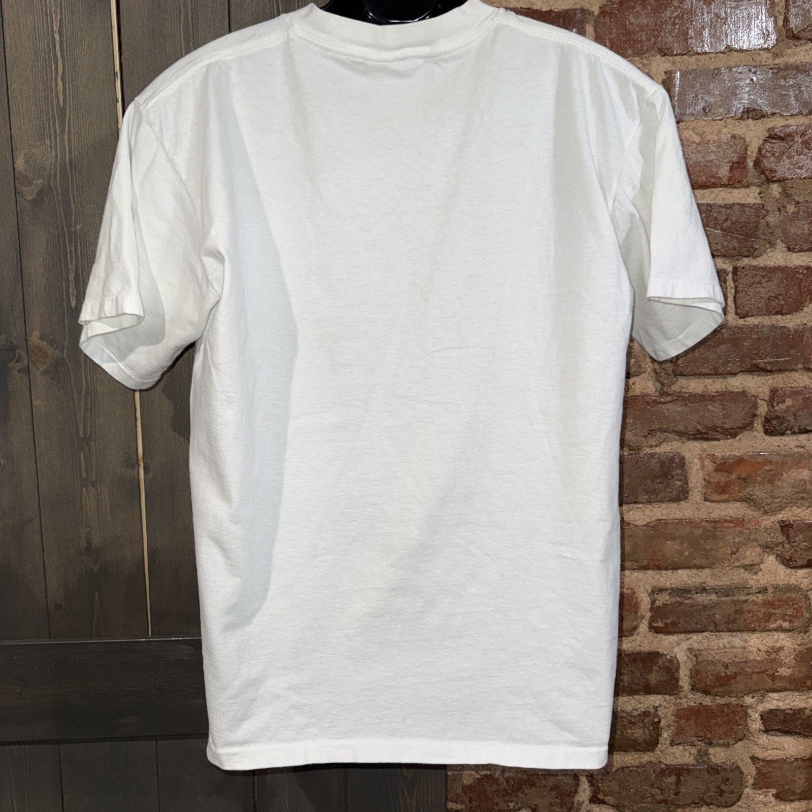 Anvil Mt. Rushmore L White Single Stitch Memorial Souvenir Tee 90s Size US L / EU 52-54 / 3 - 3 Thumbnail