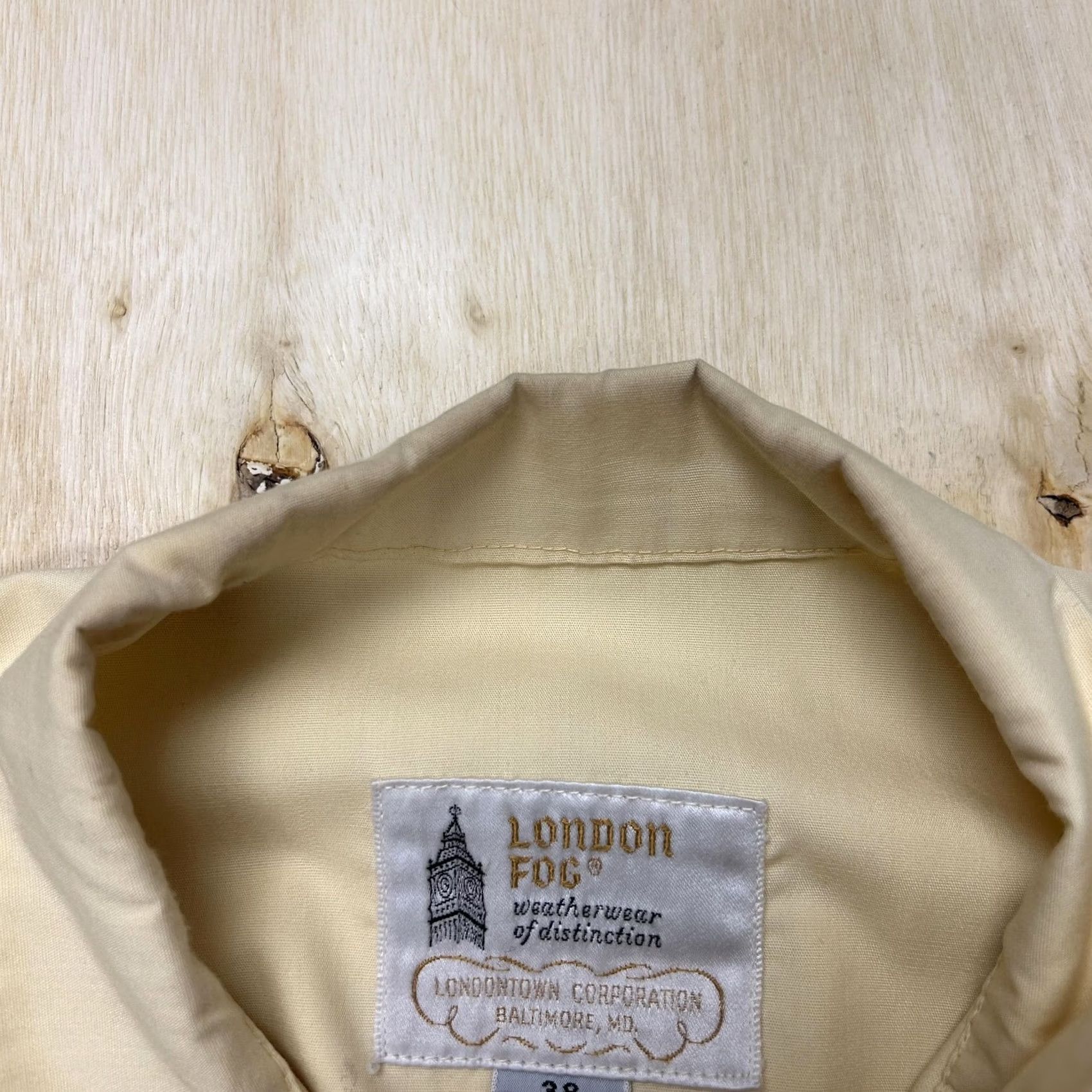 London Fog VINTAGE London Fog Jacket Mens 38 Yellow Microfiber Windbreaker Full Zip Lined Size US XXS / EU 40 - 3 Thumbnail