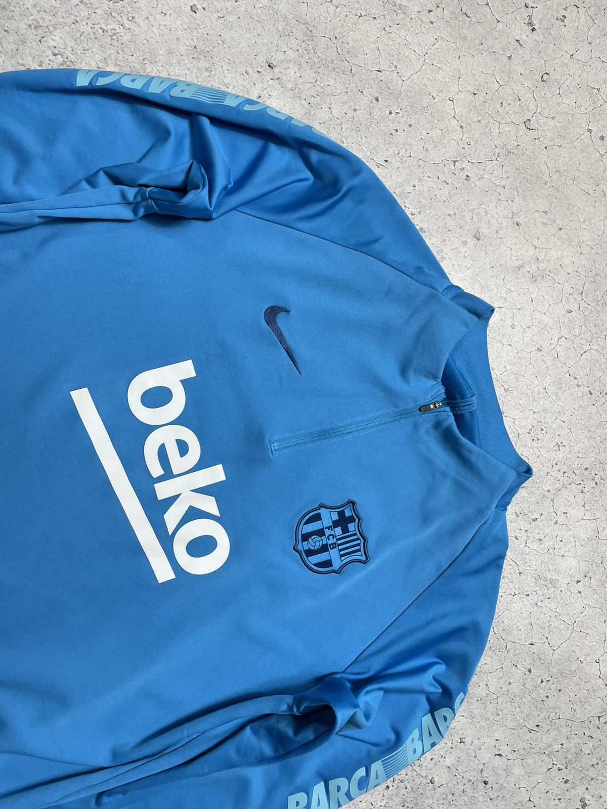 Nike Nike Dri-Fit FC Barcelona Training Jacket 1/4 Zip Track Top Size US XL / EU 56 / 4 - 5 Thumbnail