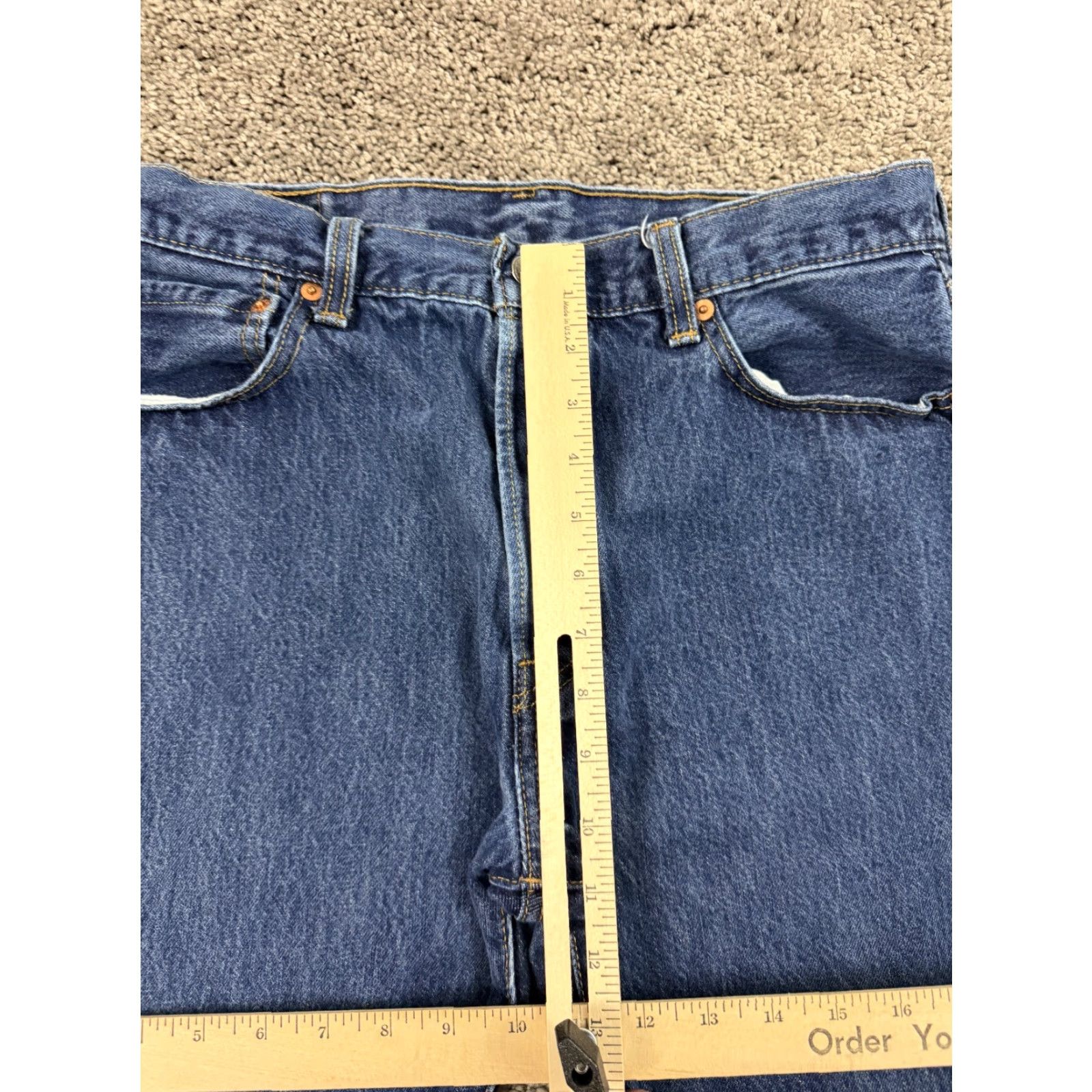 Levi's Levis 501 Jeans Mens 35 (32x28) Straight Leg Button Fly Dark Wash Cotton Denim Size US 35 - 4 Thumbnail