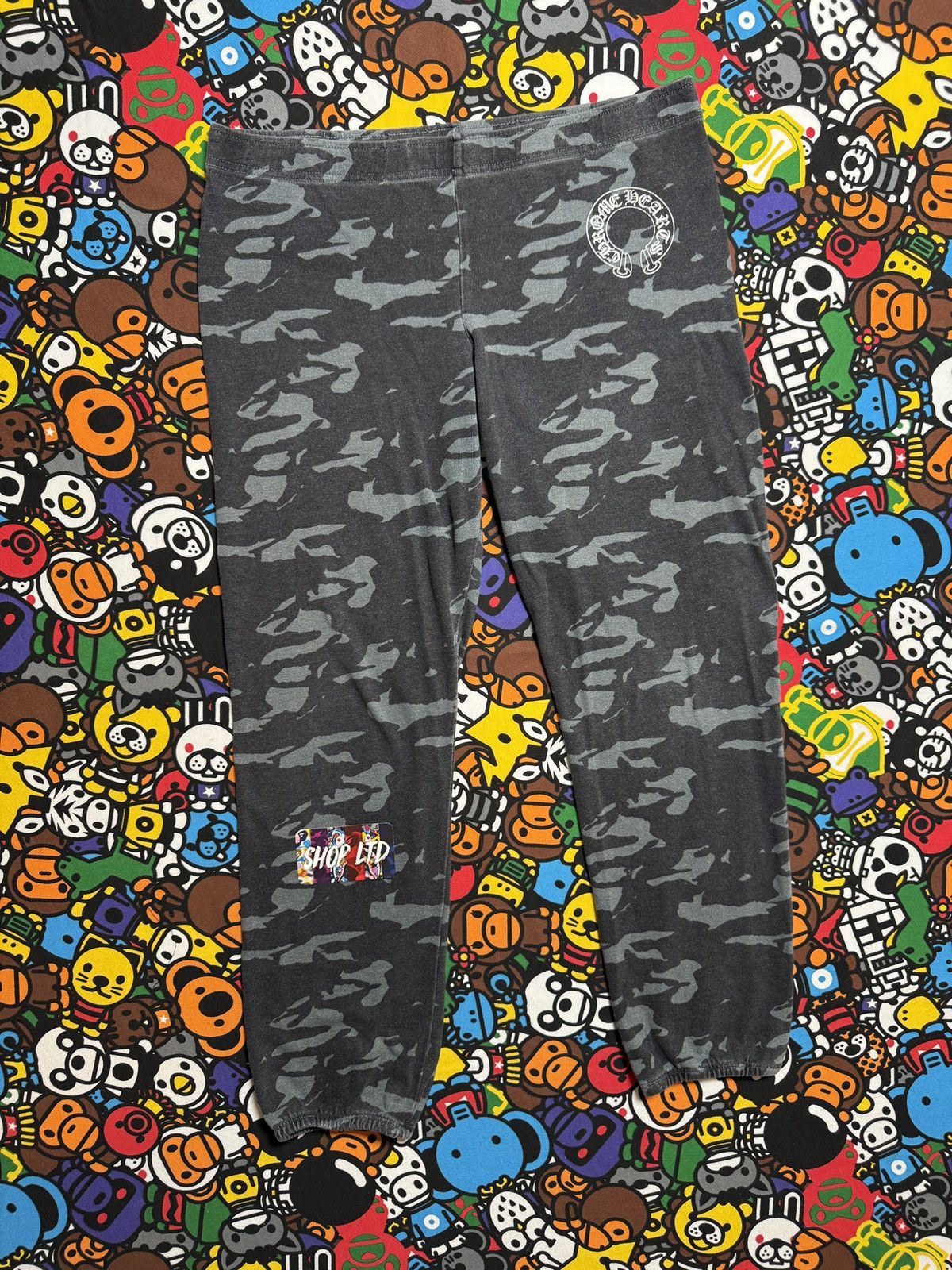 Chrome Hearts Chrome Hearts Black Camo Horseshoe Logo Sweatpants Size US 30 / EU 46 - 2 Thumbnail