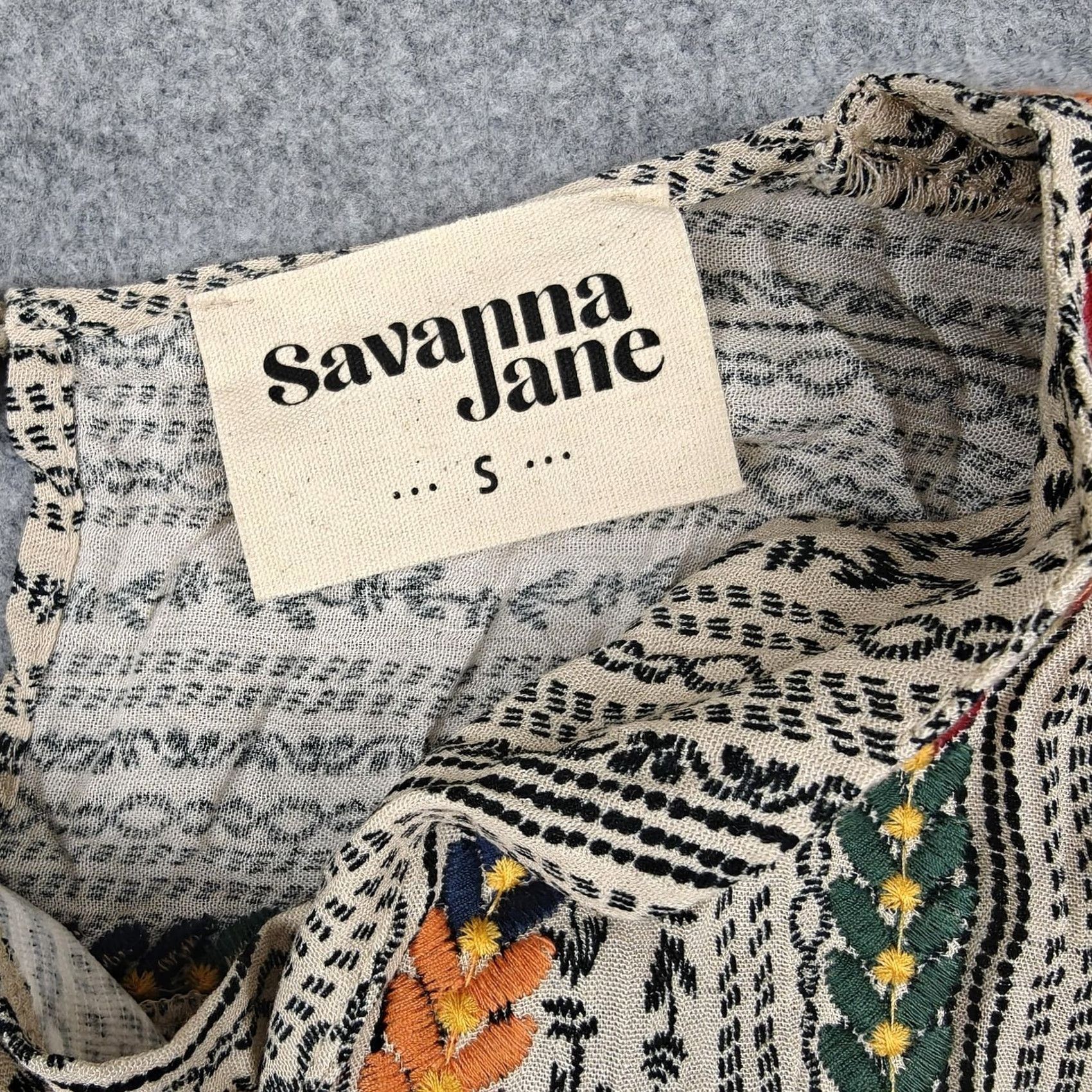 Vintage Savanna Jane Blouse Womens S Beige Embroidered Boho Tunic Top Long Sleeve V-Neck Shirt Size S / US 4 / IT 40 - 3 Thumbnail