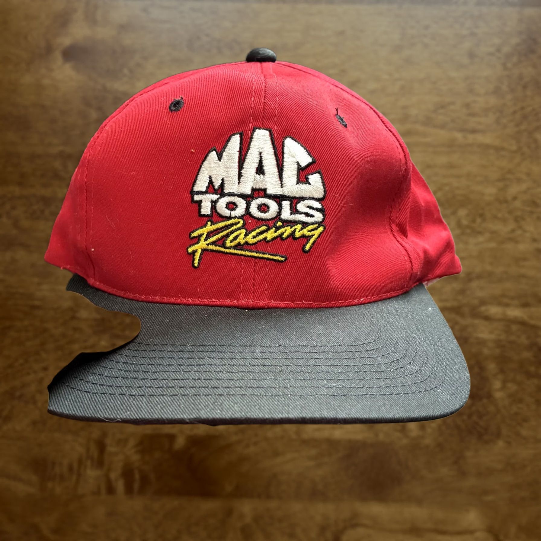 Vintage Kudzu Hat Mens One Size Red Cap Snap Back Mac Tools Racing Embroidered Logo Size ONE SIZE - 1 Thumbnail