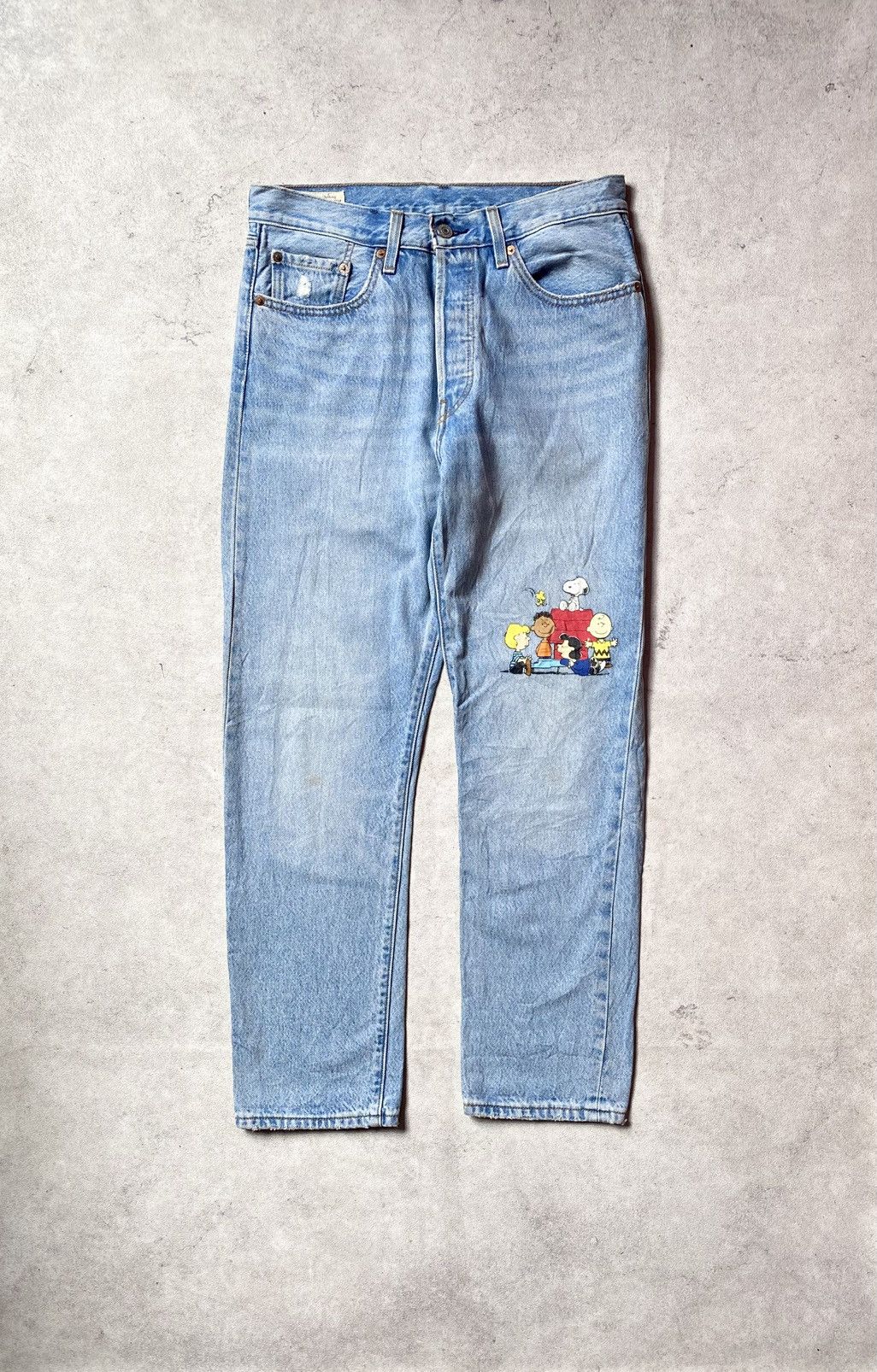 Levi's Levis 501 x Peanuts Snoopy Light Blue Jeans Size 28" / US 6 / IT 42 - 1 Thumbnail