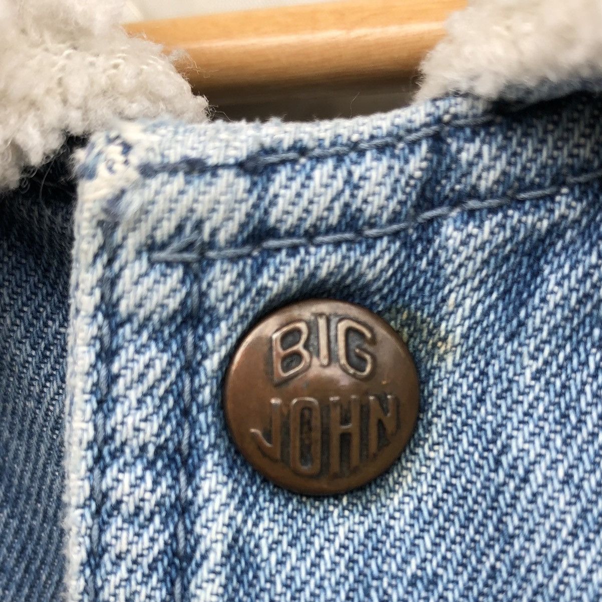 Big John Vintage Big John Oren Tab Distressed Denim Jacket Size US L / EU 52-54 / 3 - 15 Thumbnail