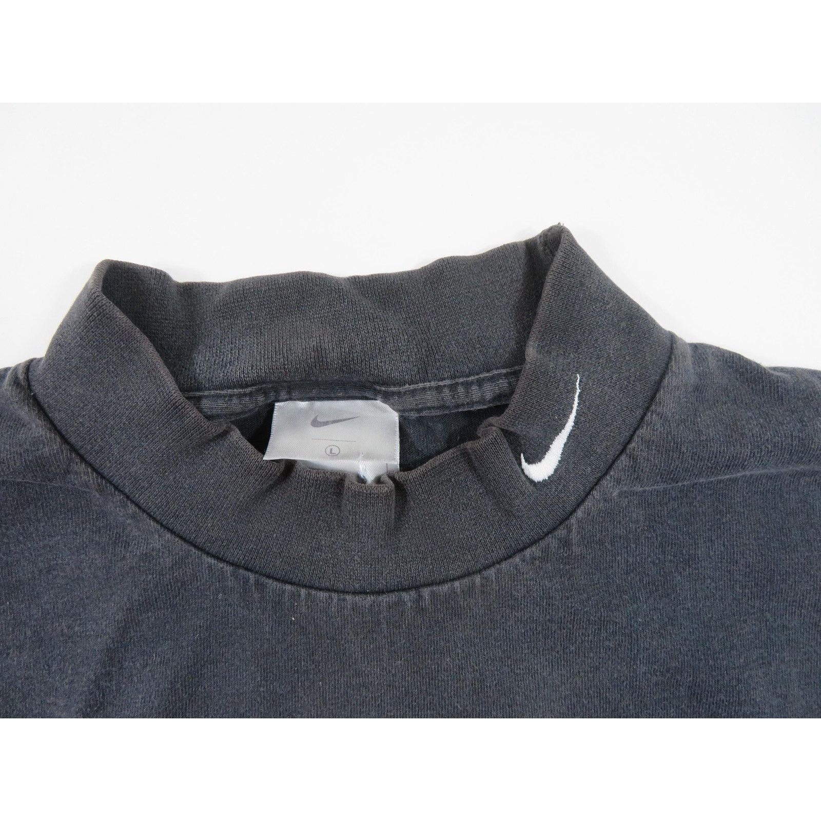 Nike NIKE Long Sleeve Small Swoosh T-Shirt Black Sz L Y2K Size US L / EU 52-54 / 3 - 2 Thumbnail