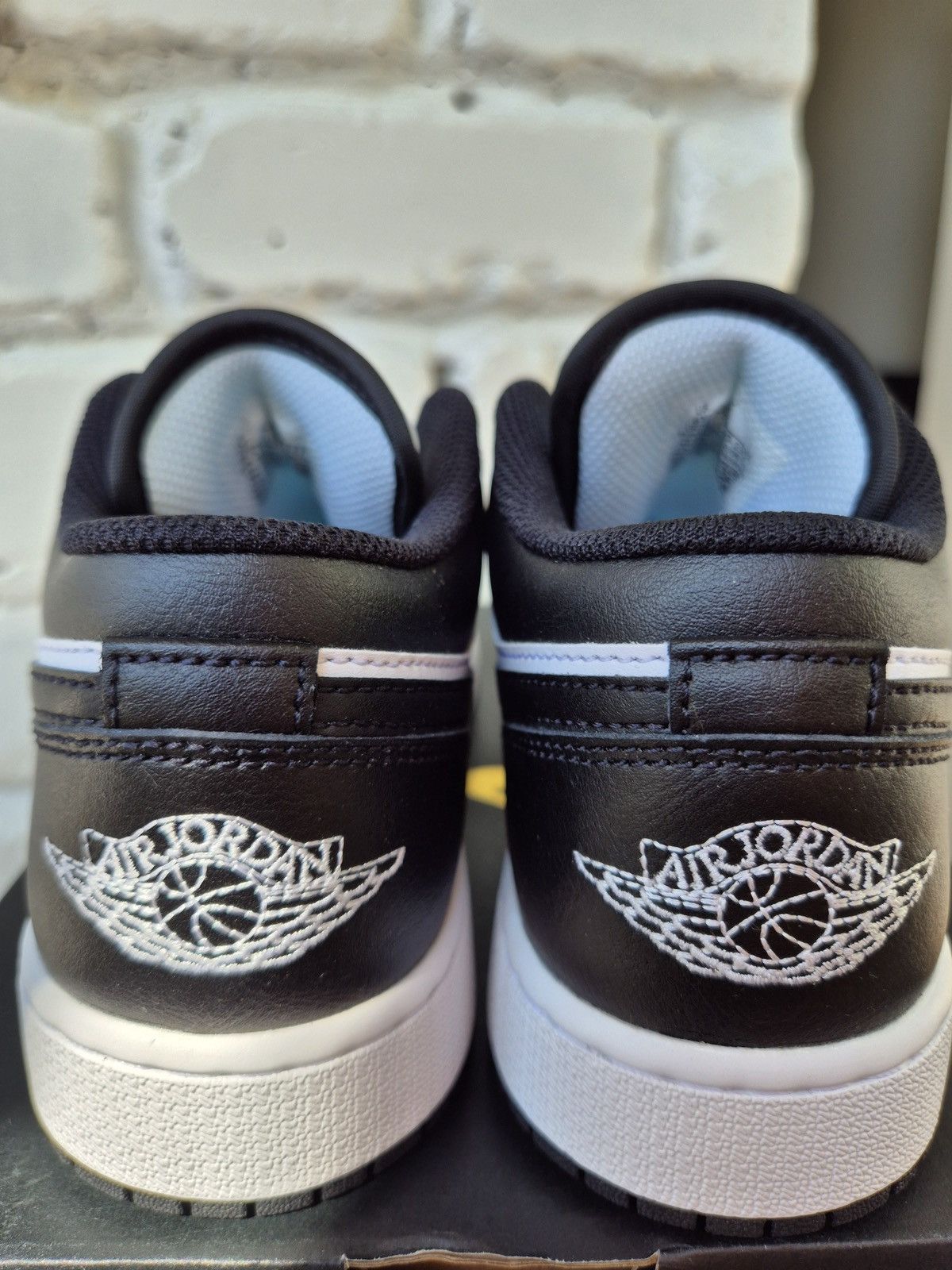 Jordan Brand Nike Air Jordan 1 Low White Black (553560-132) 38.5 EU Size US 7.5 / IT 37.5 - 10 Thumbnail