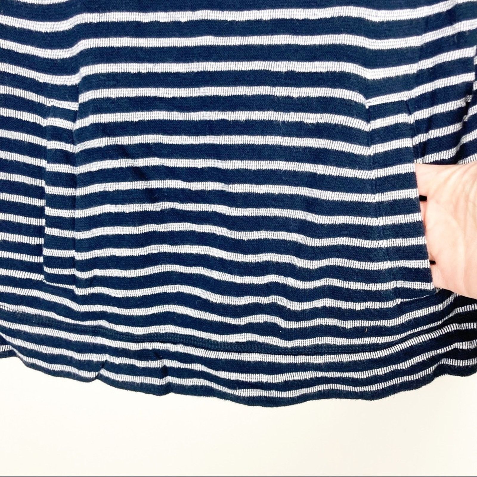 J.Crew J. Crew Navy White Striped Cowl Neck Sweater Sz M Size M / US 6-8 / IT 42-44 - 5 Thumbnail