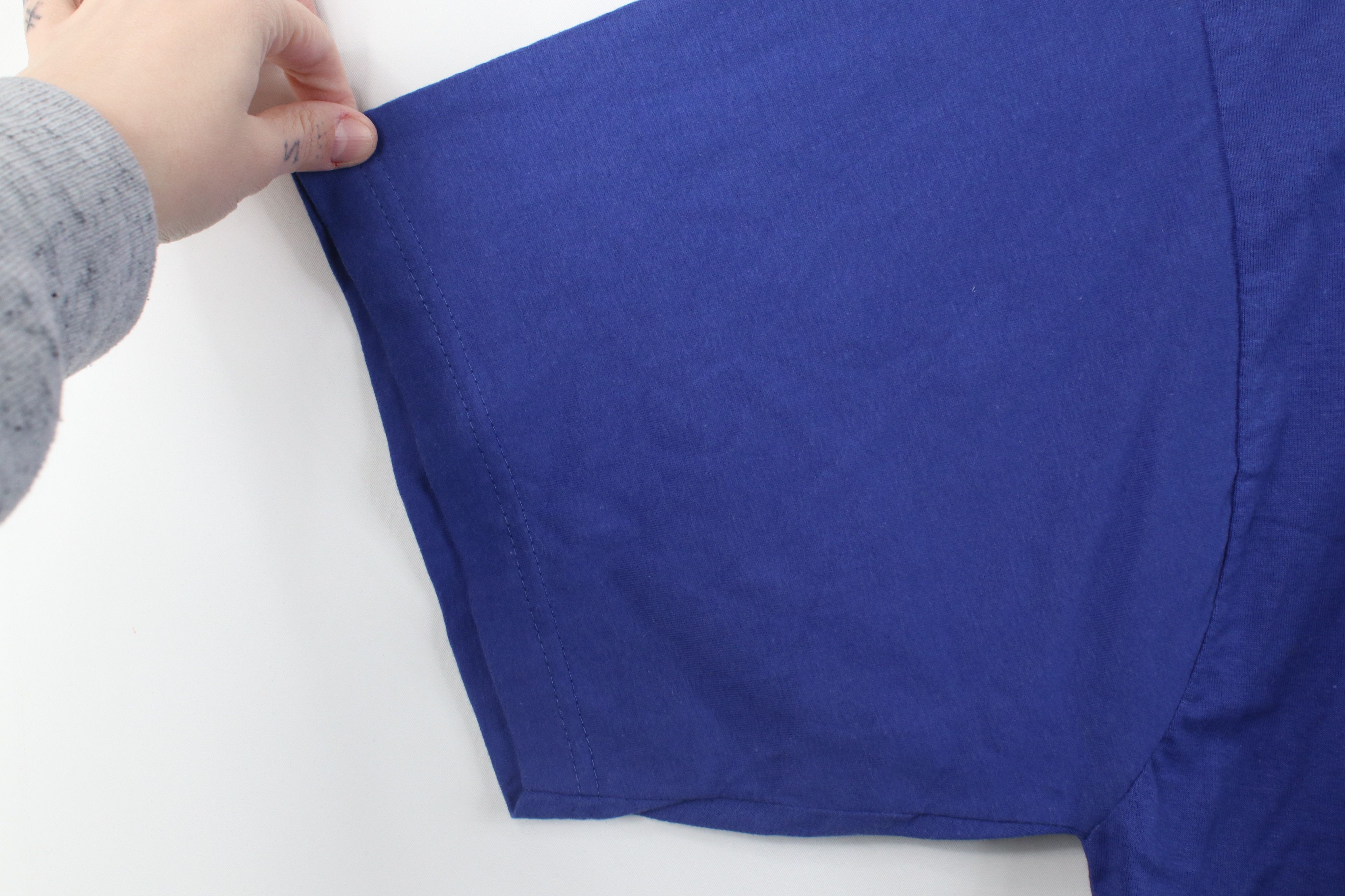 Vintage Deadstock Vintage 90s Streetwear Toronto Canada T-Shirt Blue Size US XL / EU 56 / 4 - 10 Thumbnail