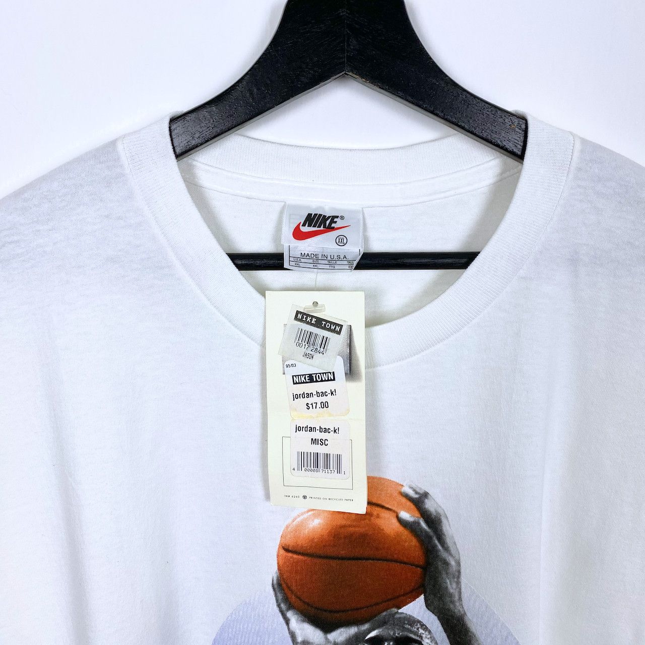 Vintage VINTAGE 1995 NIKE JORDAN'S BACK NUMBER 45 TEE Size US XXL / EU 58 / 5 - 3 Thumbnail