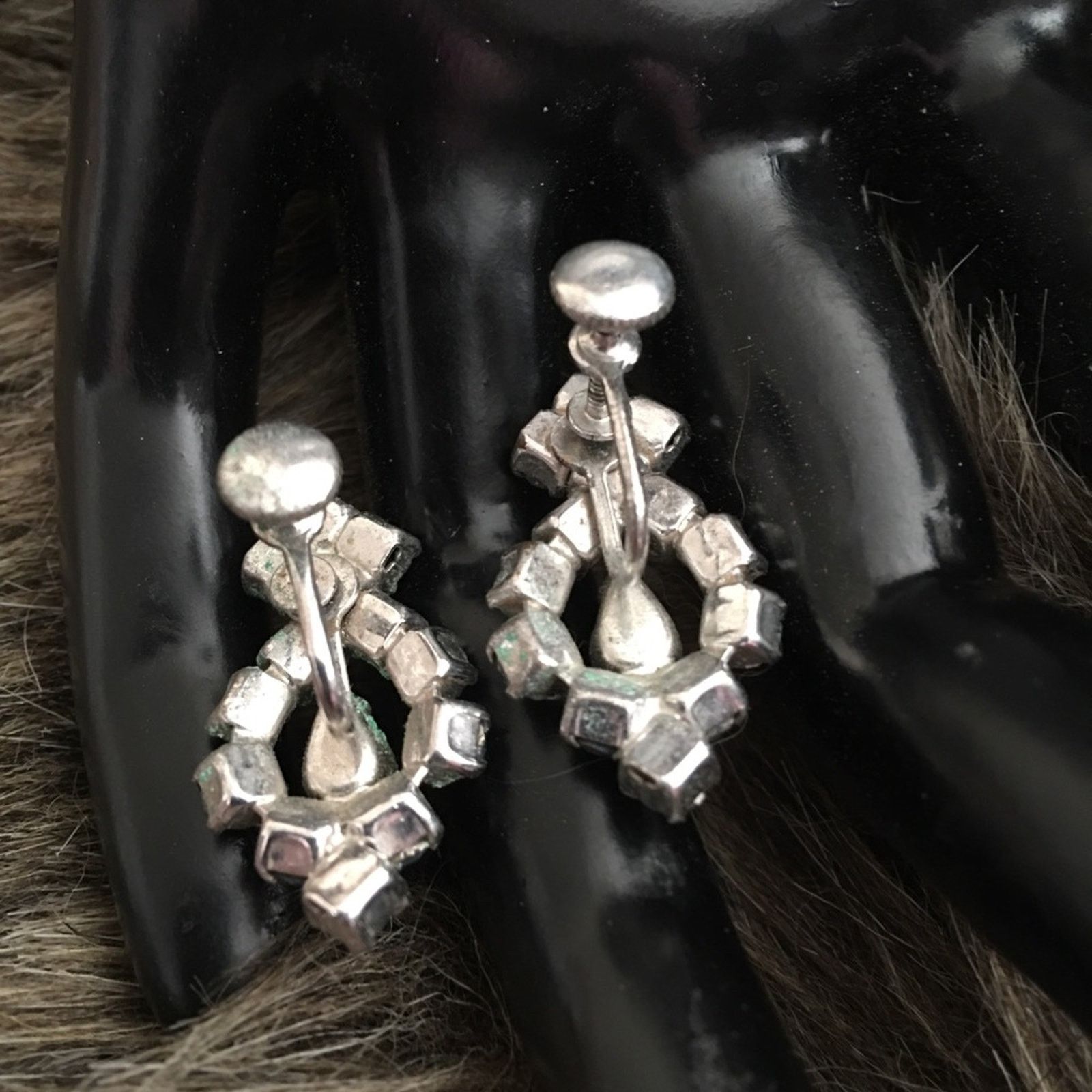 Vintage Vintage blue rhinestone screw back clip earrings Size ONE SIZE - 4 Thumbnail