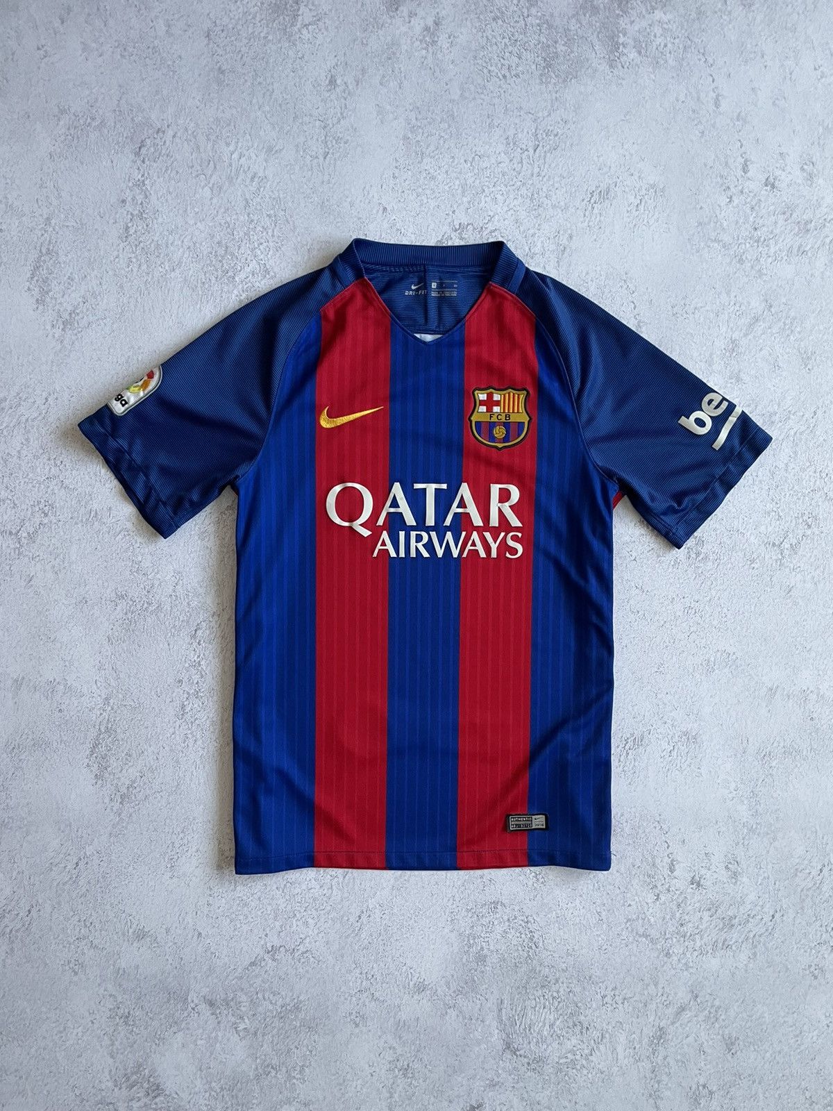 Nike Nike FC Barcelona 2016/2017 Home Soccer Jersey Kit S Size US S / EU 44-46 / 1 - 1 Thumbnail