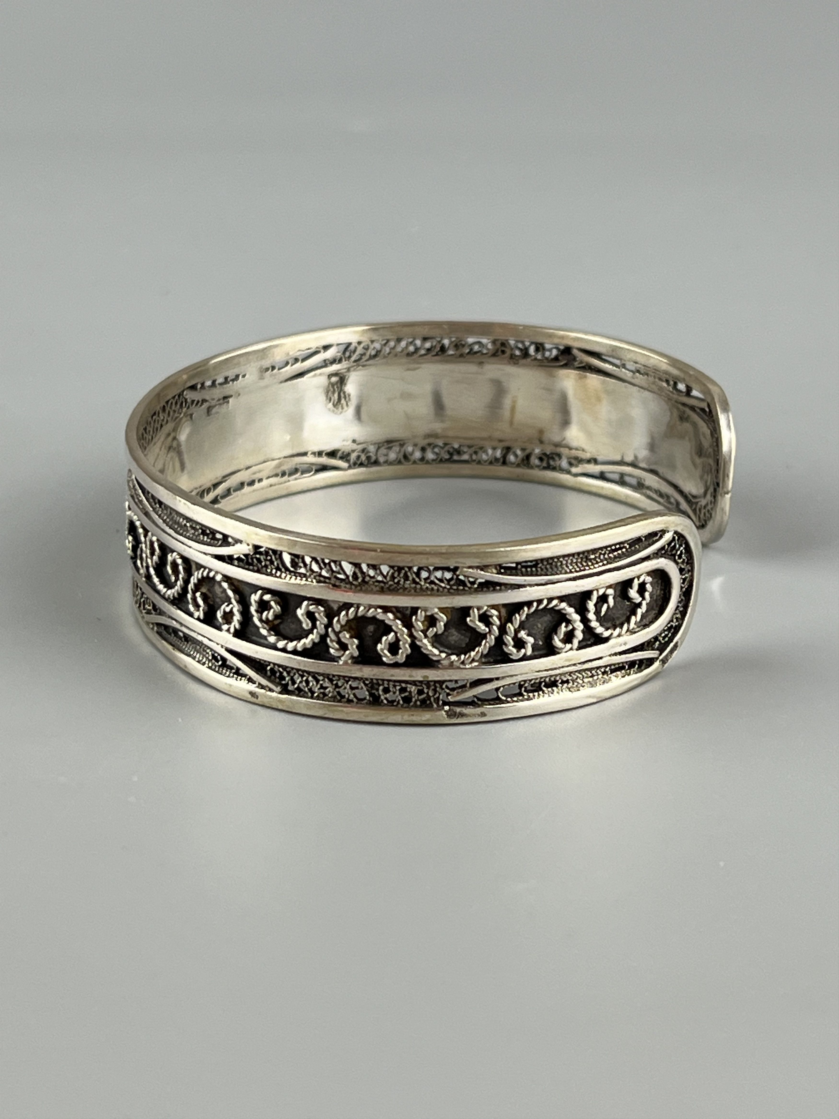 Vintage Rare Vtg Antique Sterling Silver Bangle Bracelet 33 Grams Size ONE SIZE - 3 Thumbnail