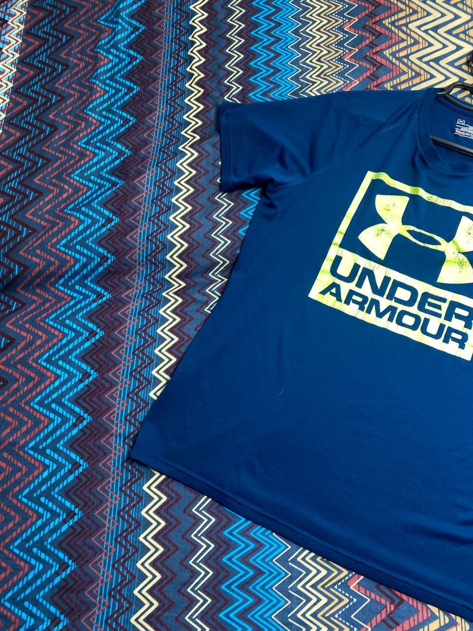 Under Armour Streetwear T-Shirt Under Armour big logo blue Y2K Vintage Size US S / EU 44-46 / 1 - 7 Thumbnail