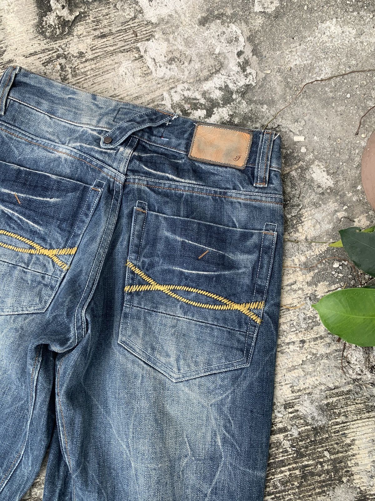 If Six Was Nine × Indian Motorcycle × Le Grande Bleu (L.G.B.) Indian motercycles jeans Size 27" / US 4 / IT 40 - 19 Thumbnail