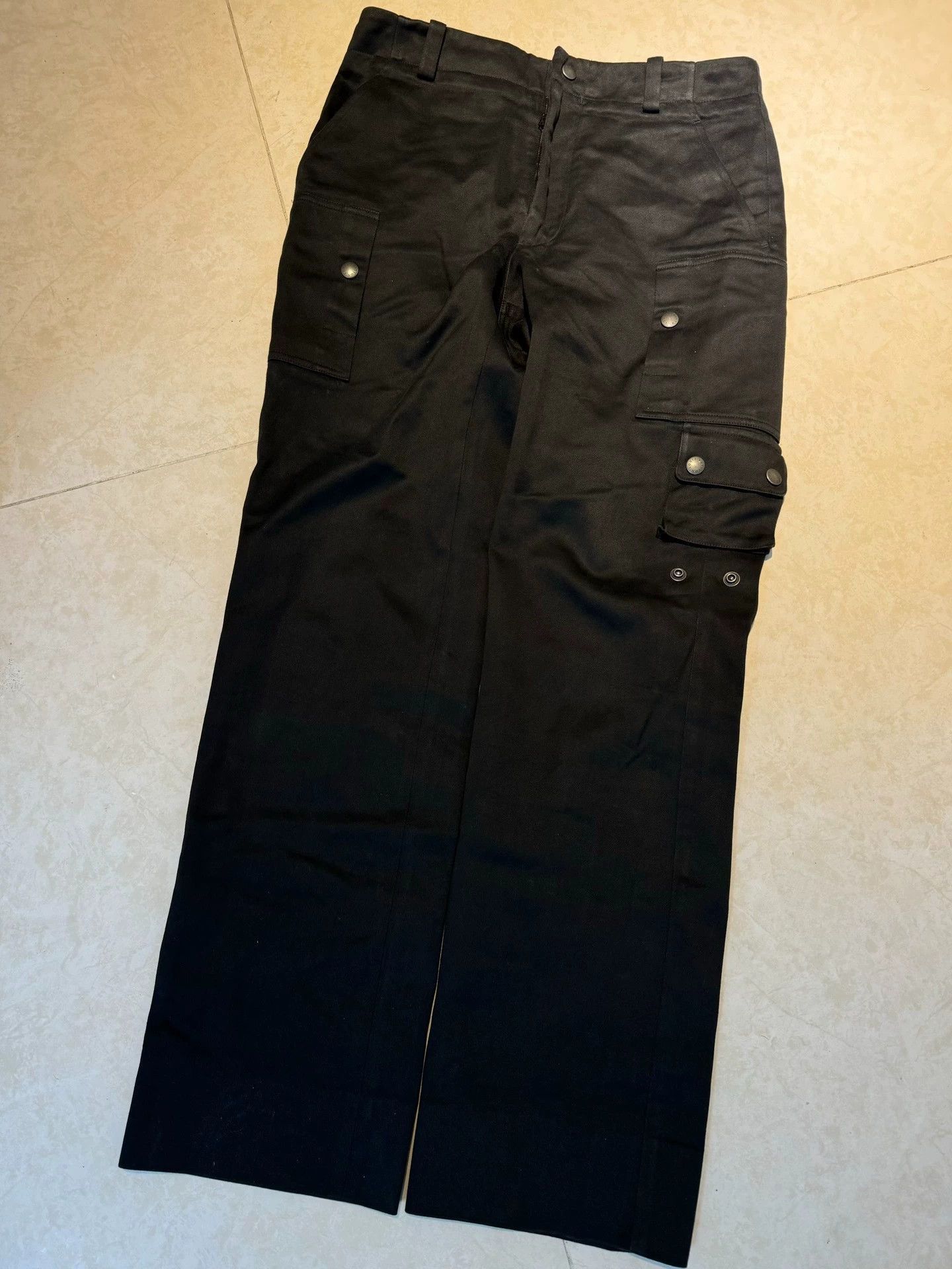 Louis Vuitton Black Cargo Pants with Multiple Pockets Size US 32 / EU 48 - 1 Thumbnail