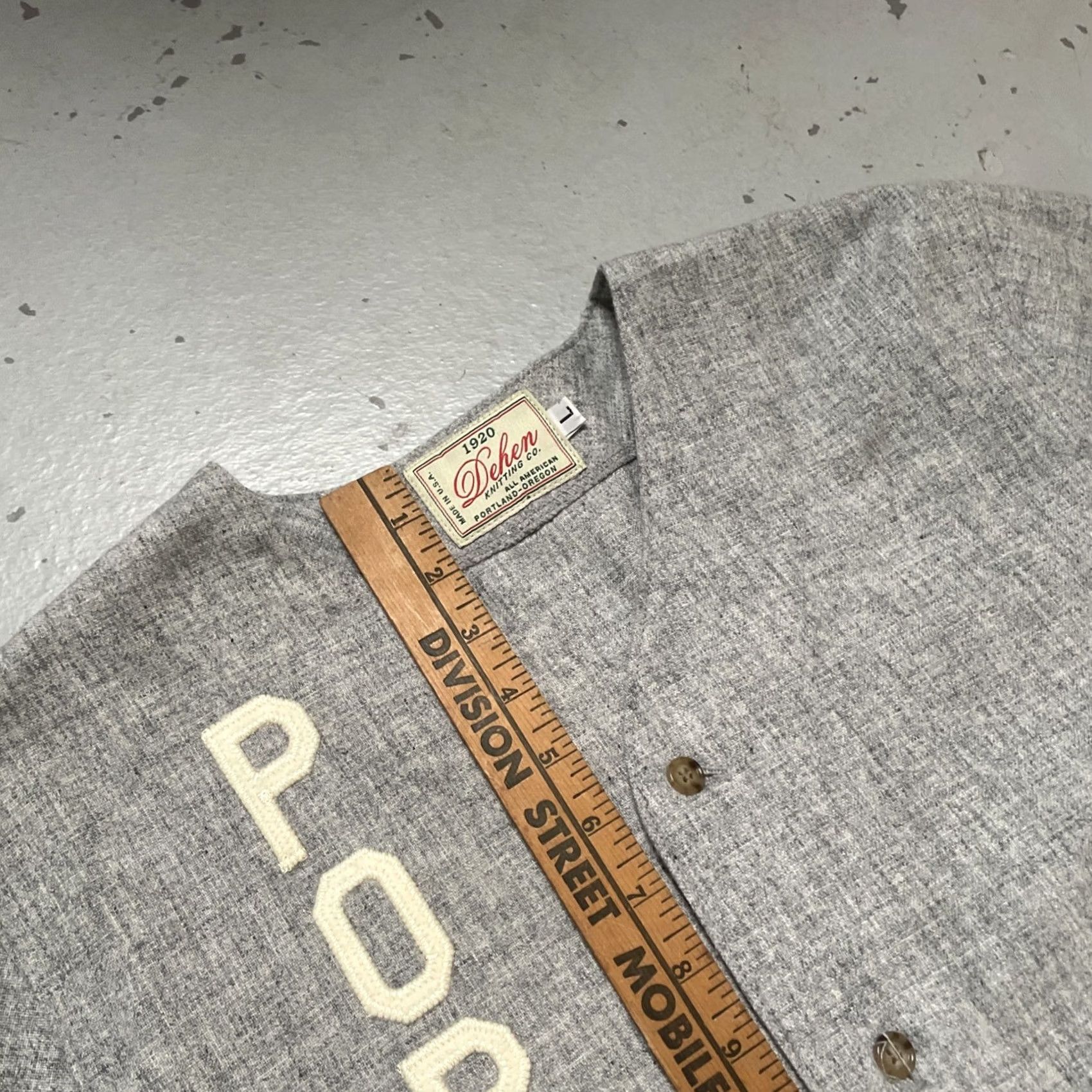 Dehen 1920 VINTAGE Dehen 1920 Baseball Jersey USA L Gray Wool Style Spell Out Size US L / EU 52-54 / 3 - 4 Thumbnail
