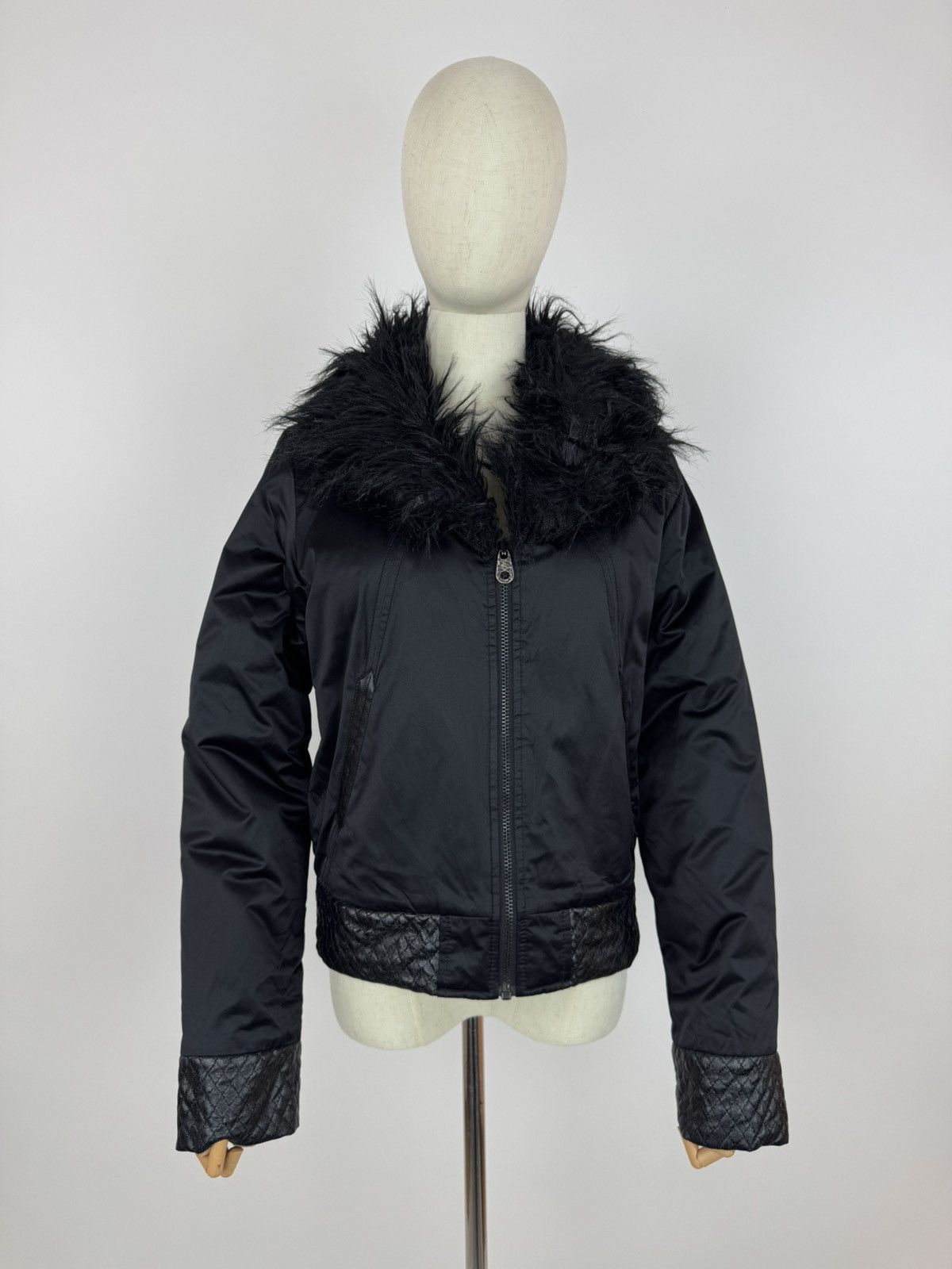 Miss Sixty Miss Sixty Fur Trim Jacket Avant Garde style black Bomber Size S / US 4 / IT 40 - 1 Thumbnail