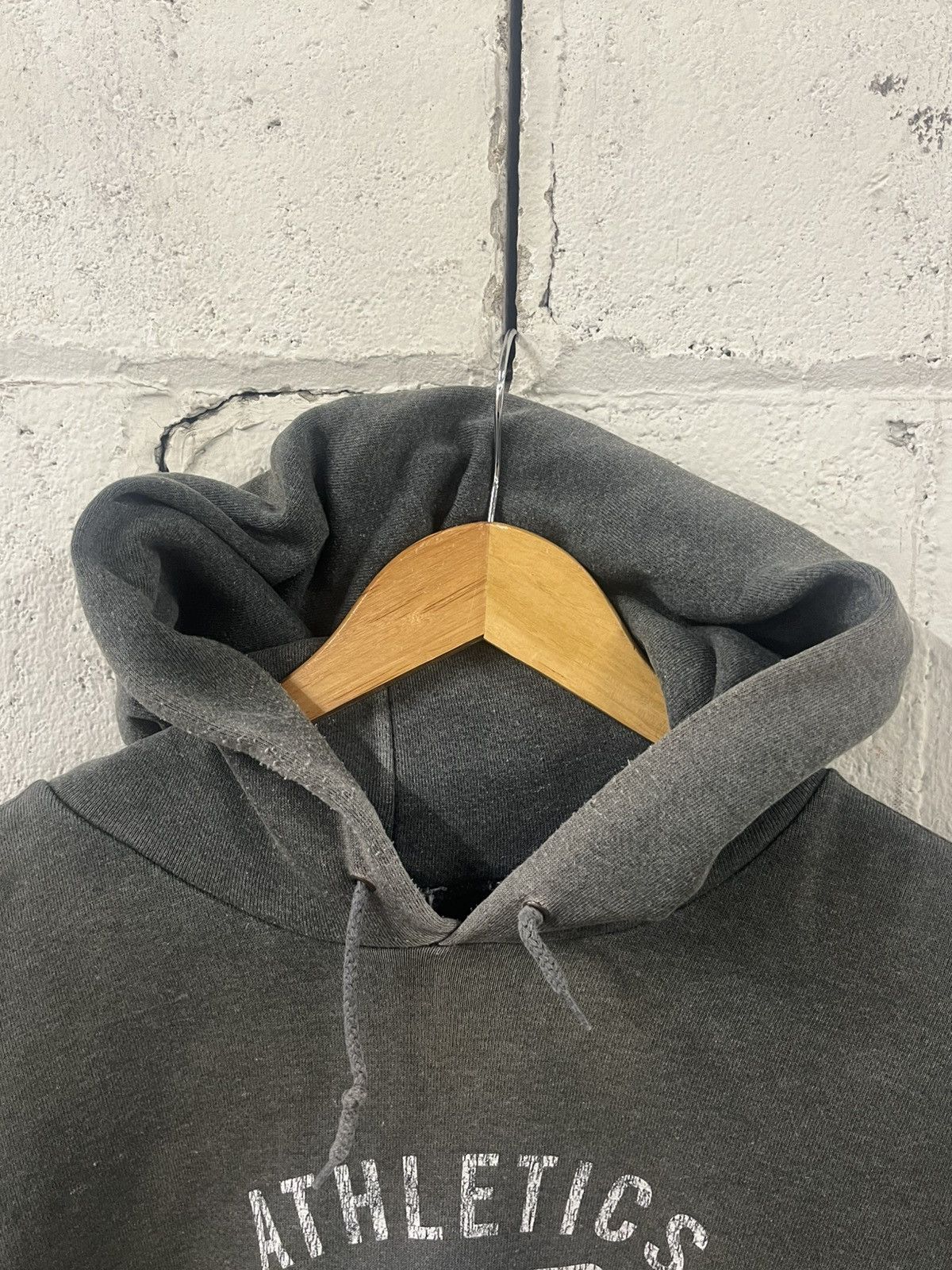 Nike Nike center swoosh 90s faded rare streetwear hype boxy Size US XL / EU 56 / 4 - 5 Thumbnail