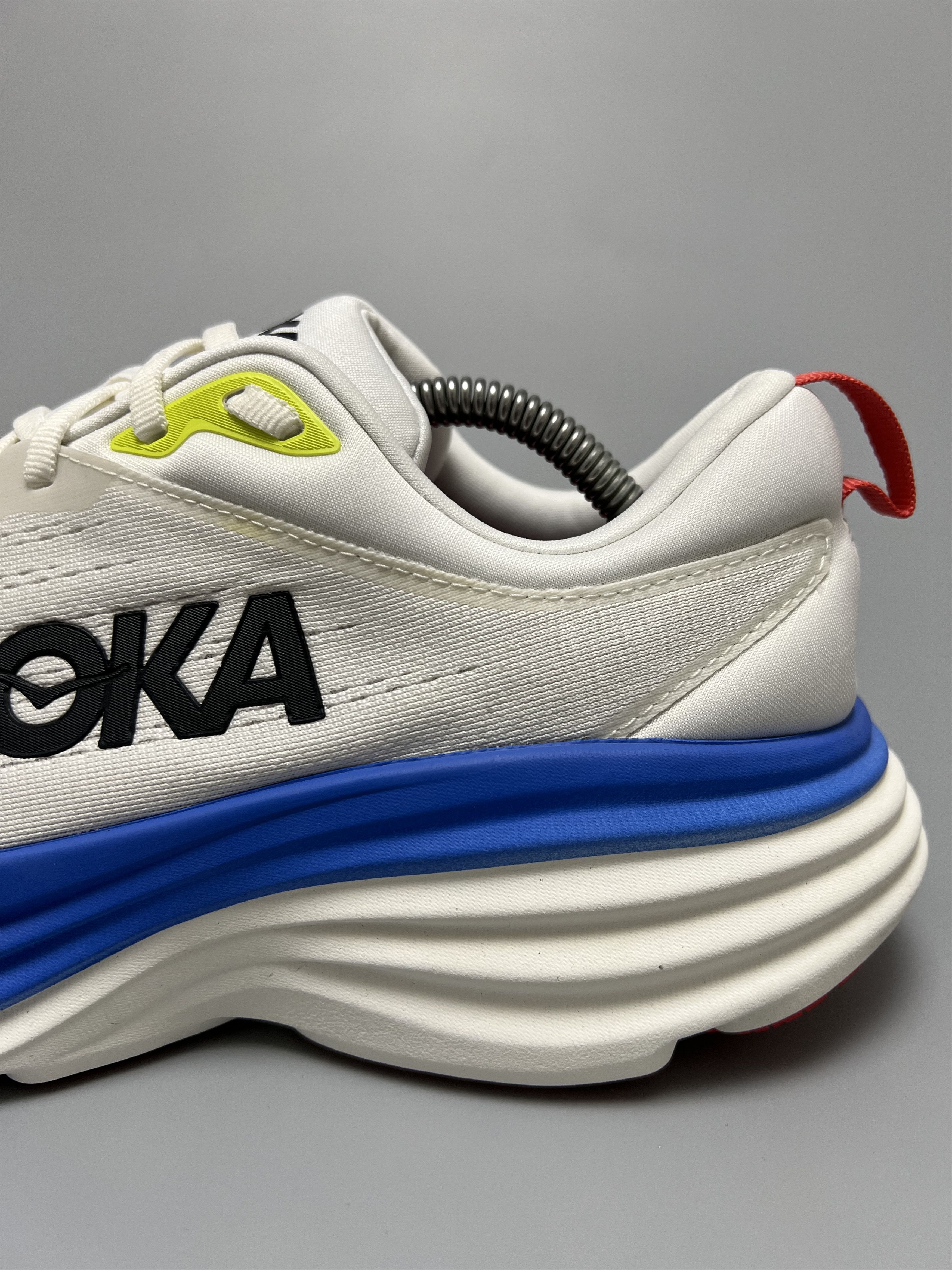 Hoka 8.5 EE Hoka One One Bondi 8 Wide Running Shoes Gym Walking Size US 8.5 / EU 41-42 - 9 Thumbnail