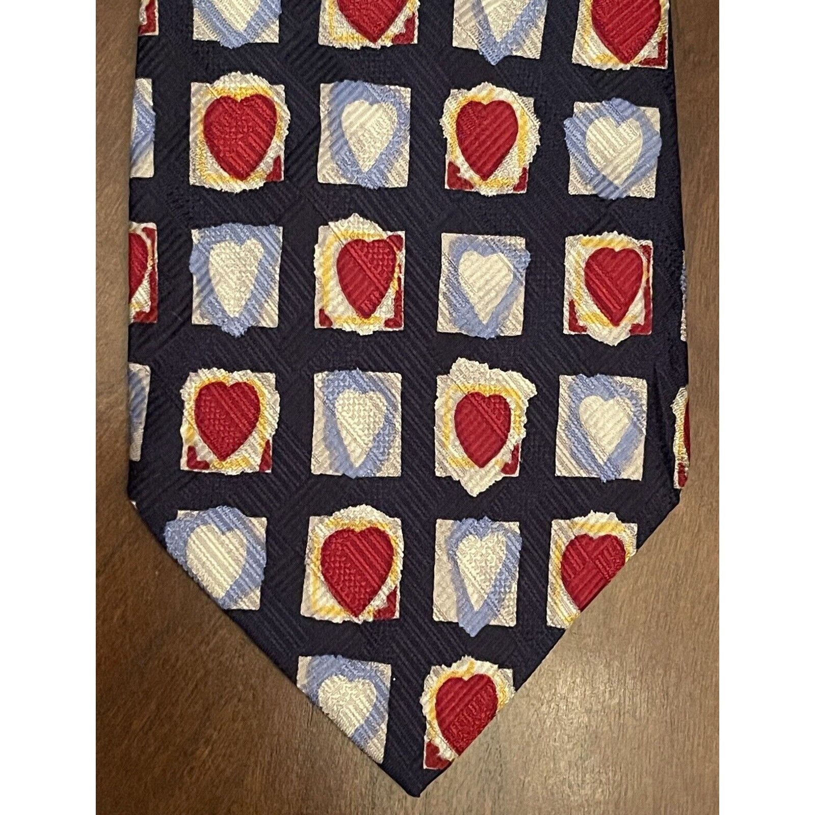 Other Today’s Man Red Blue 100% Silk Made In Italy Heart Print Size 44 - 1 Thumbnail