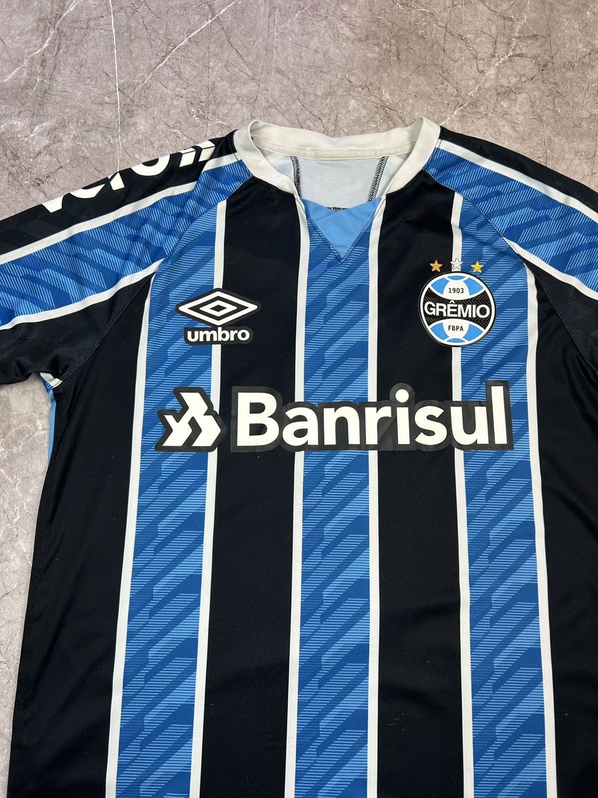 Umbro Jersey Gremio Porto Alegre Home 2020 2021 SIze M/L Size US M / EU 48-50 / 2 - 4 Thumbnail