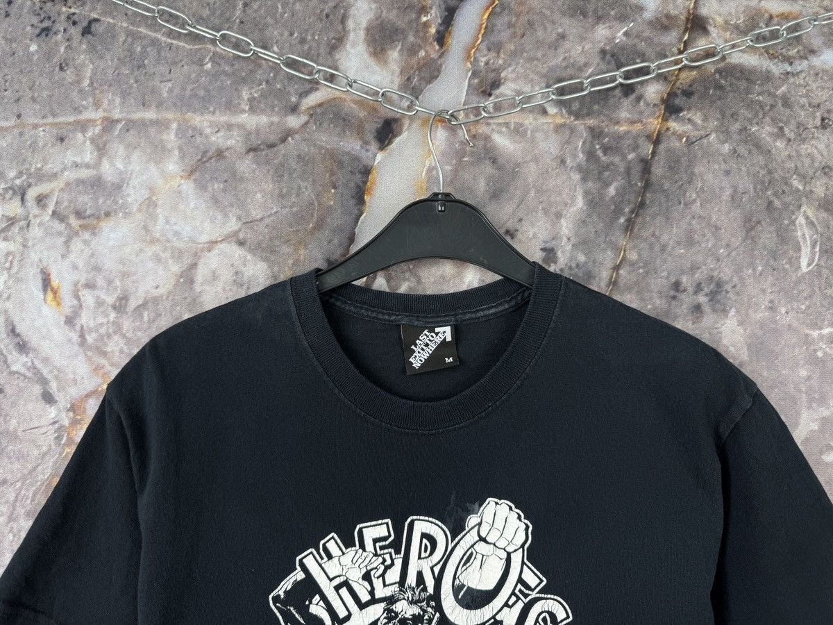 Marvel Comics Vintage Heroes For Sale Graphic T-Shirt Black Comic Style Size US M / EU 48-50 / 2 - 2 Thumbnail
