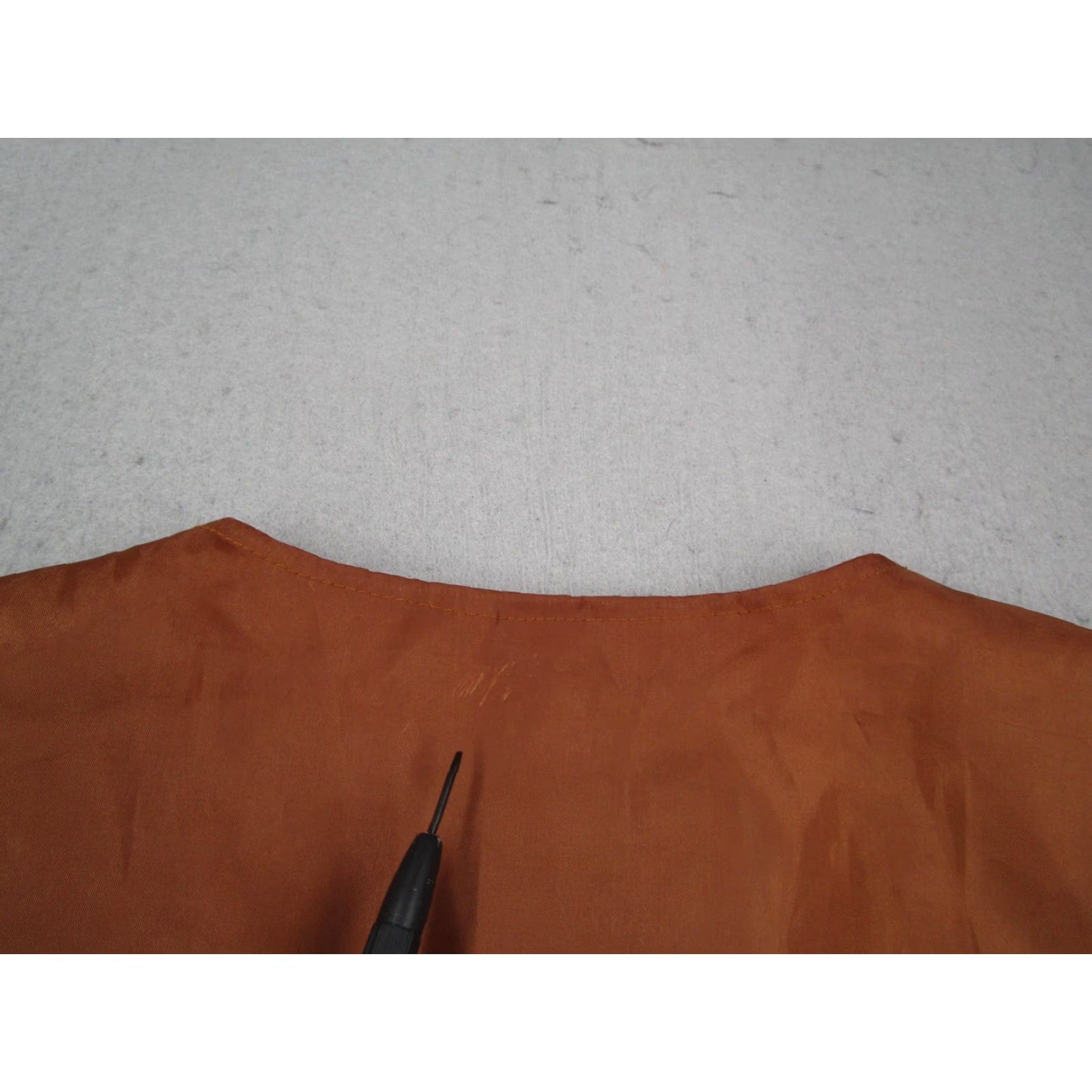 Vintage VINTAGE Wilsons Vest Mens Large Brown Suede Leather Western Button Front Belted Y2K Size US L / EU 52-54 / 3 - 6 Thumbnail