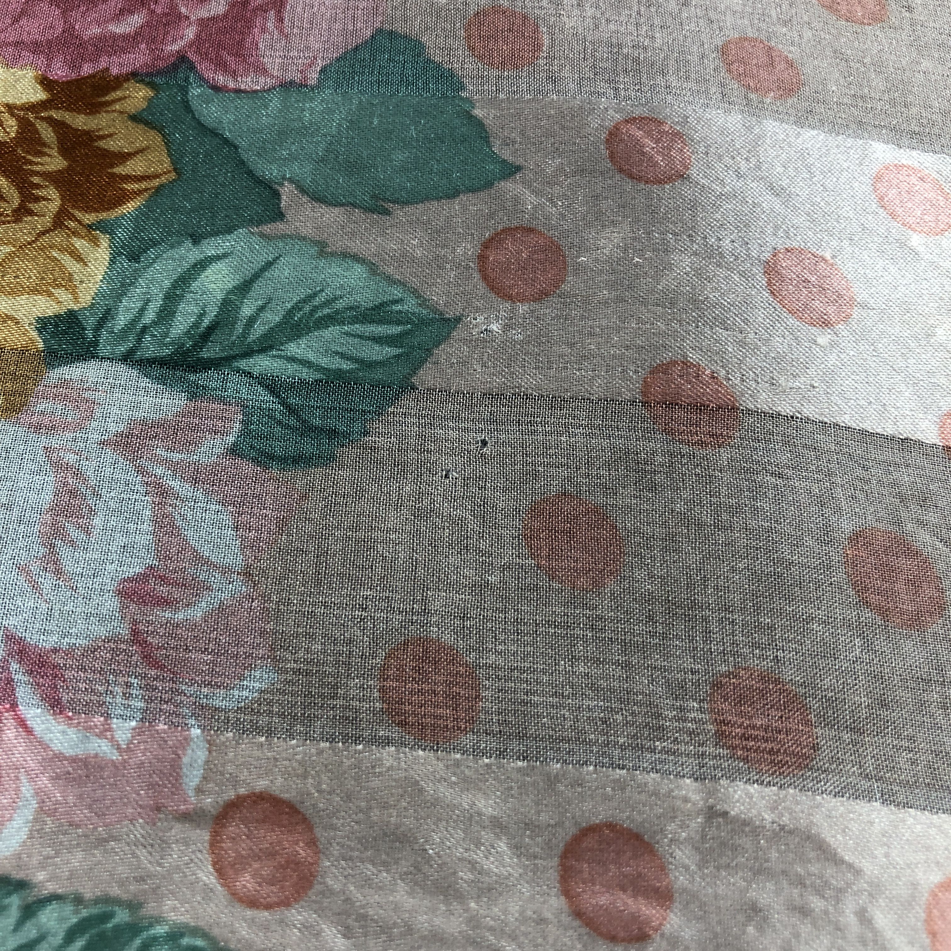 Mario Valentino Mario Valentino Luxury Floral Silk Scarf M1211 Size ONE SIZE - 17 Thumbnail